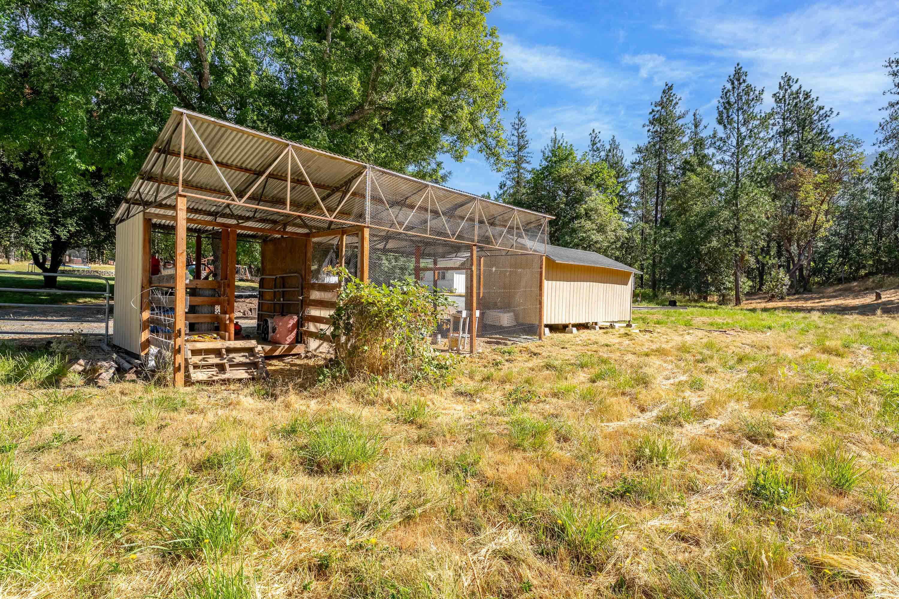 715 Timber Lane