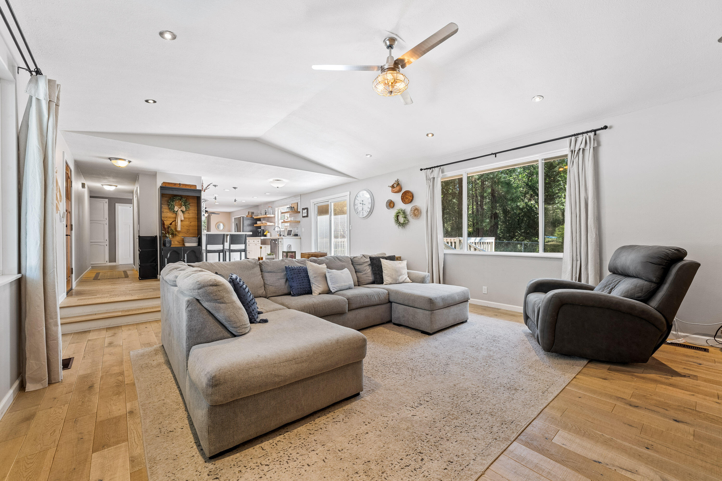 715 Timber Lane