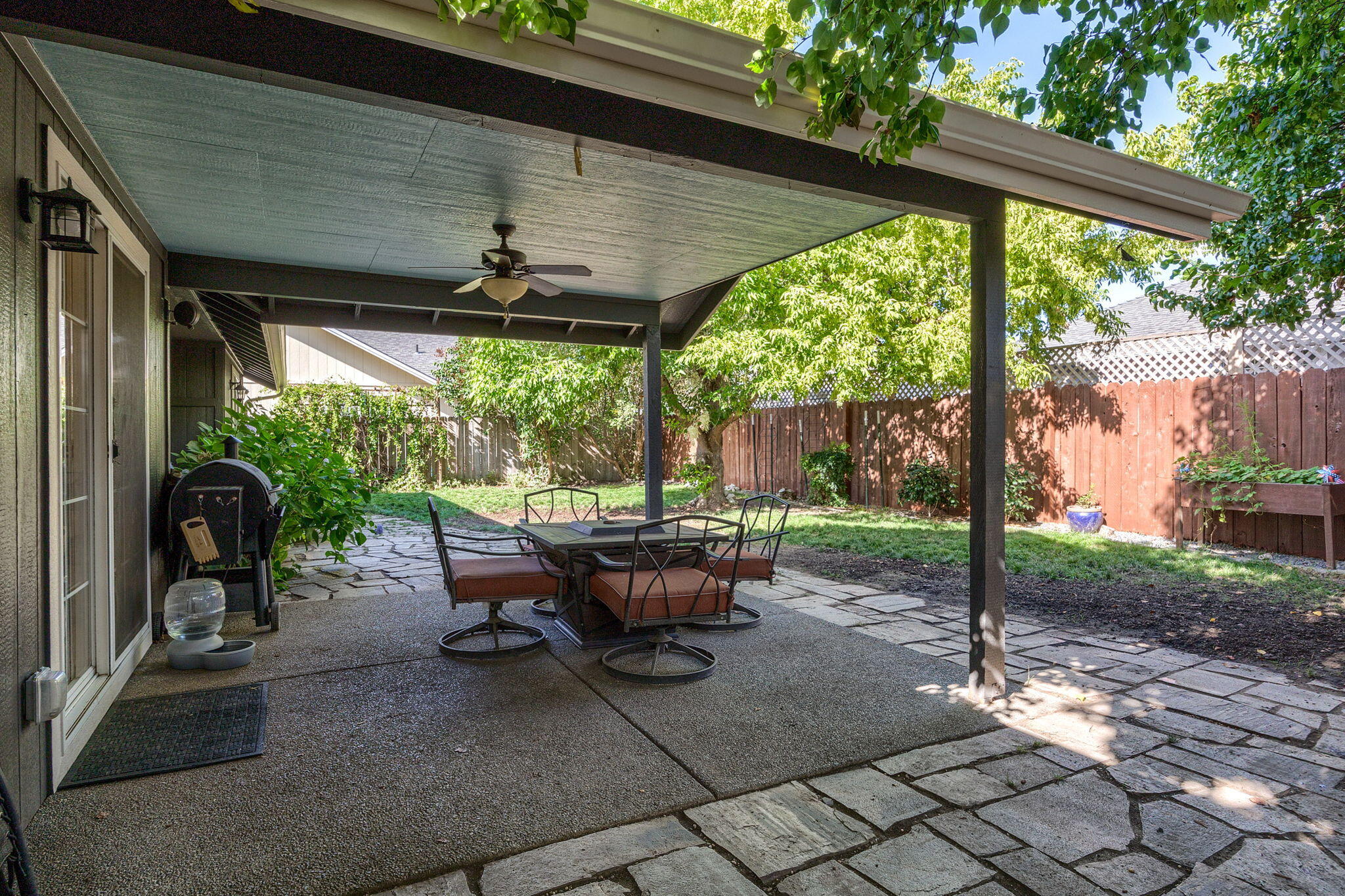 1675 Nunnwood Lane