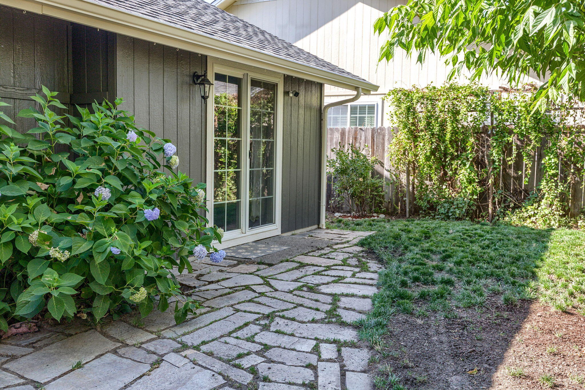 1675 Nunnwood Lane
