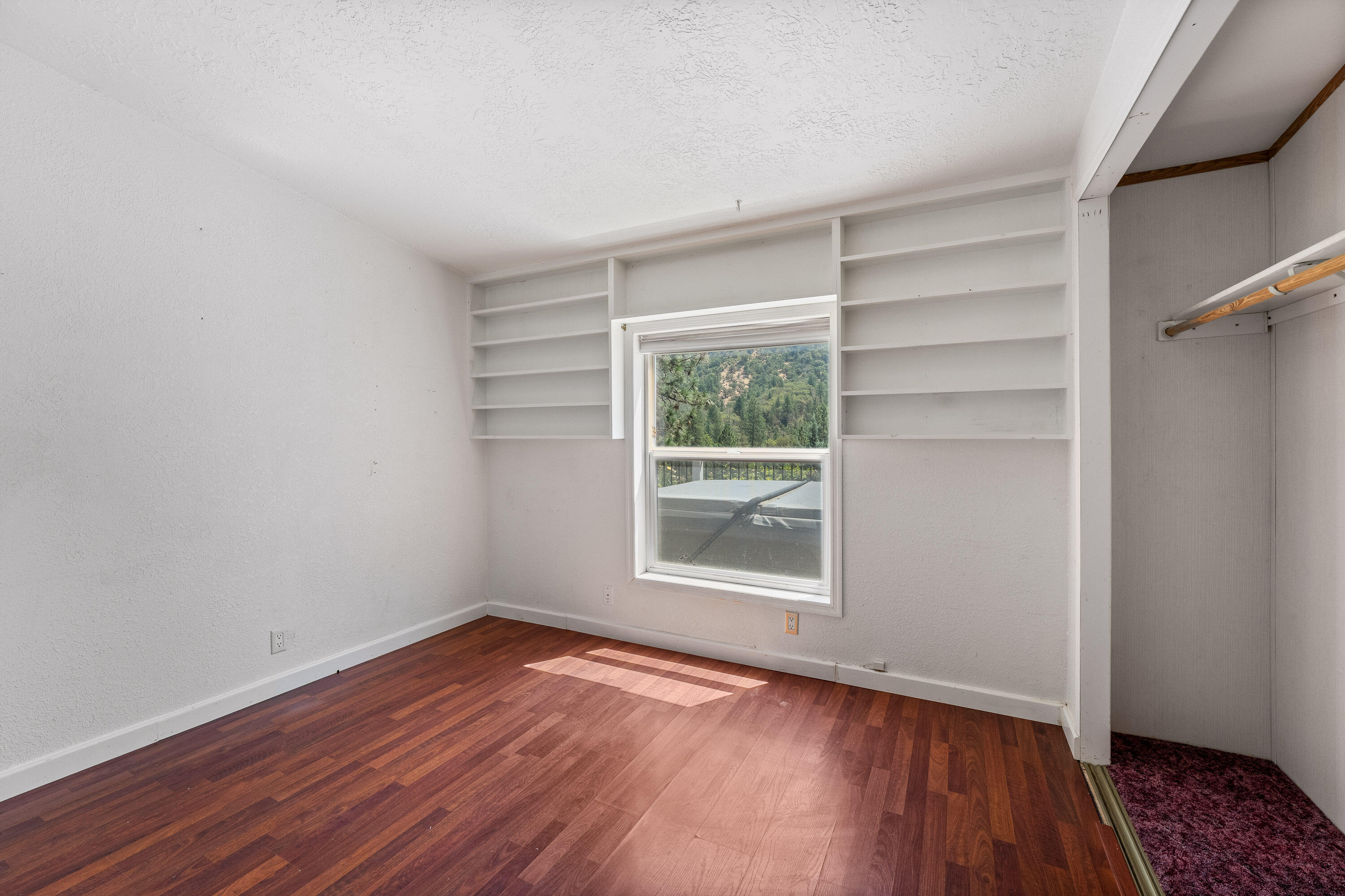 17013 Williams Highway