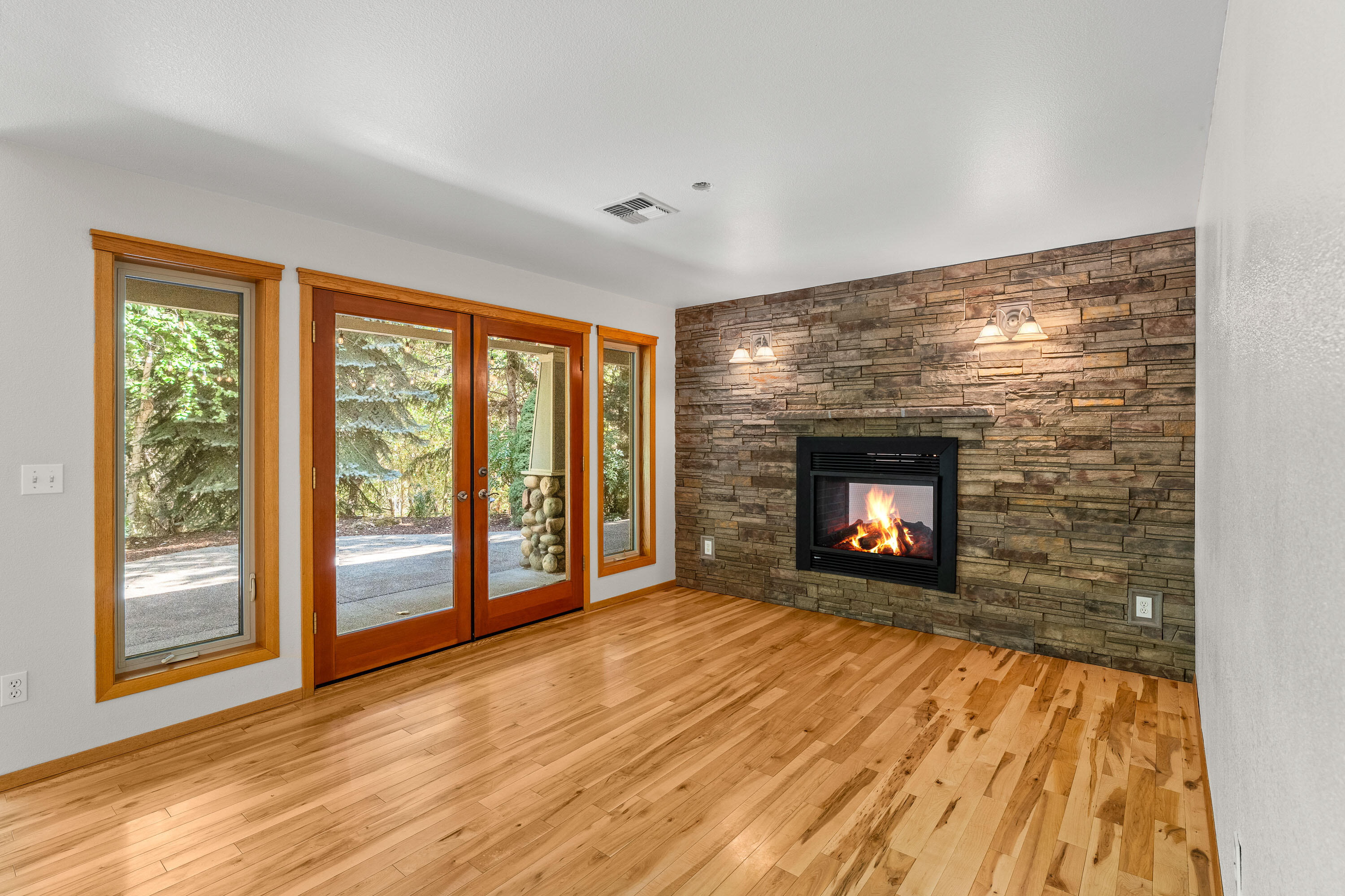 700 Rancho Vista Drive