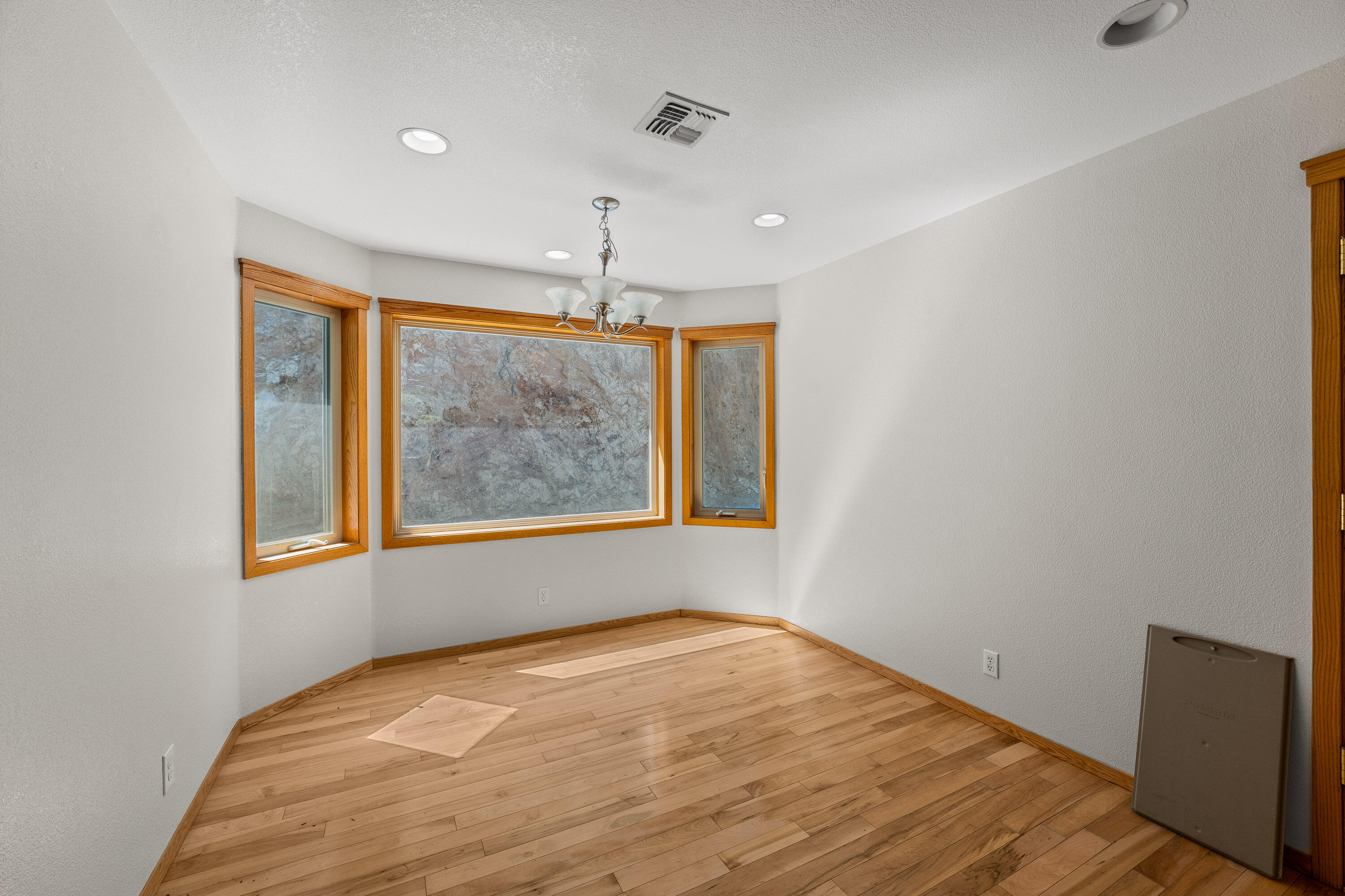 700 Rancho Vista Drive