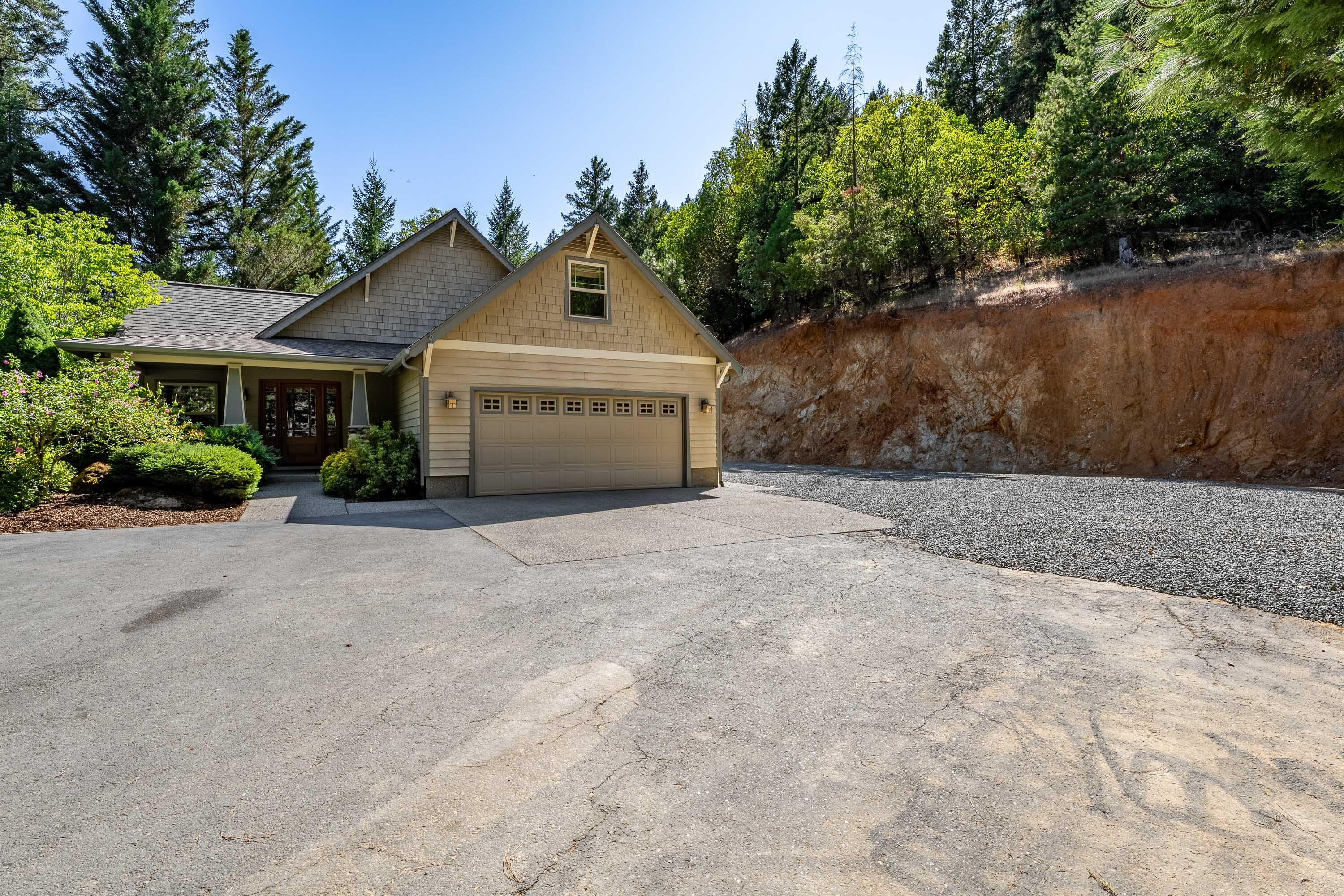 700 Rancho Vista Drive