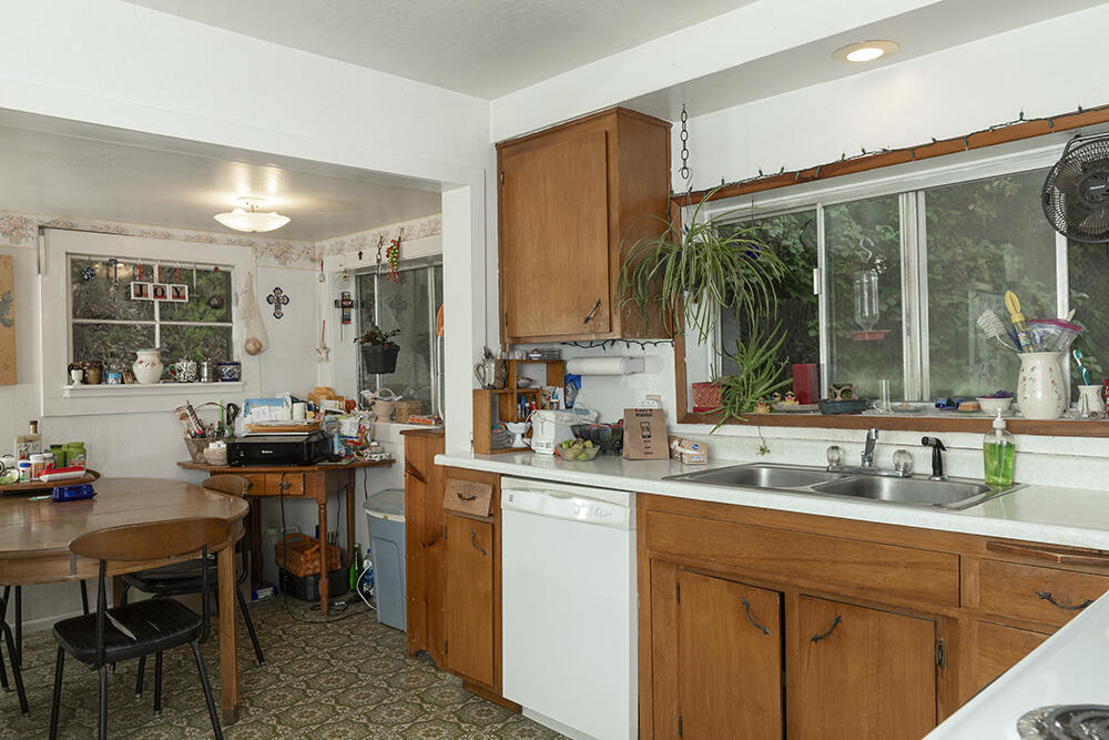 4441 Upper River Road