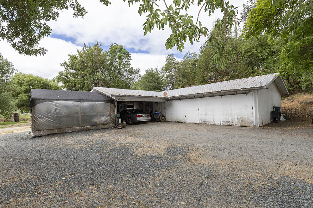 4441 Upper River Road