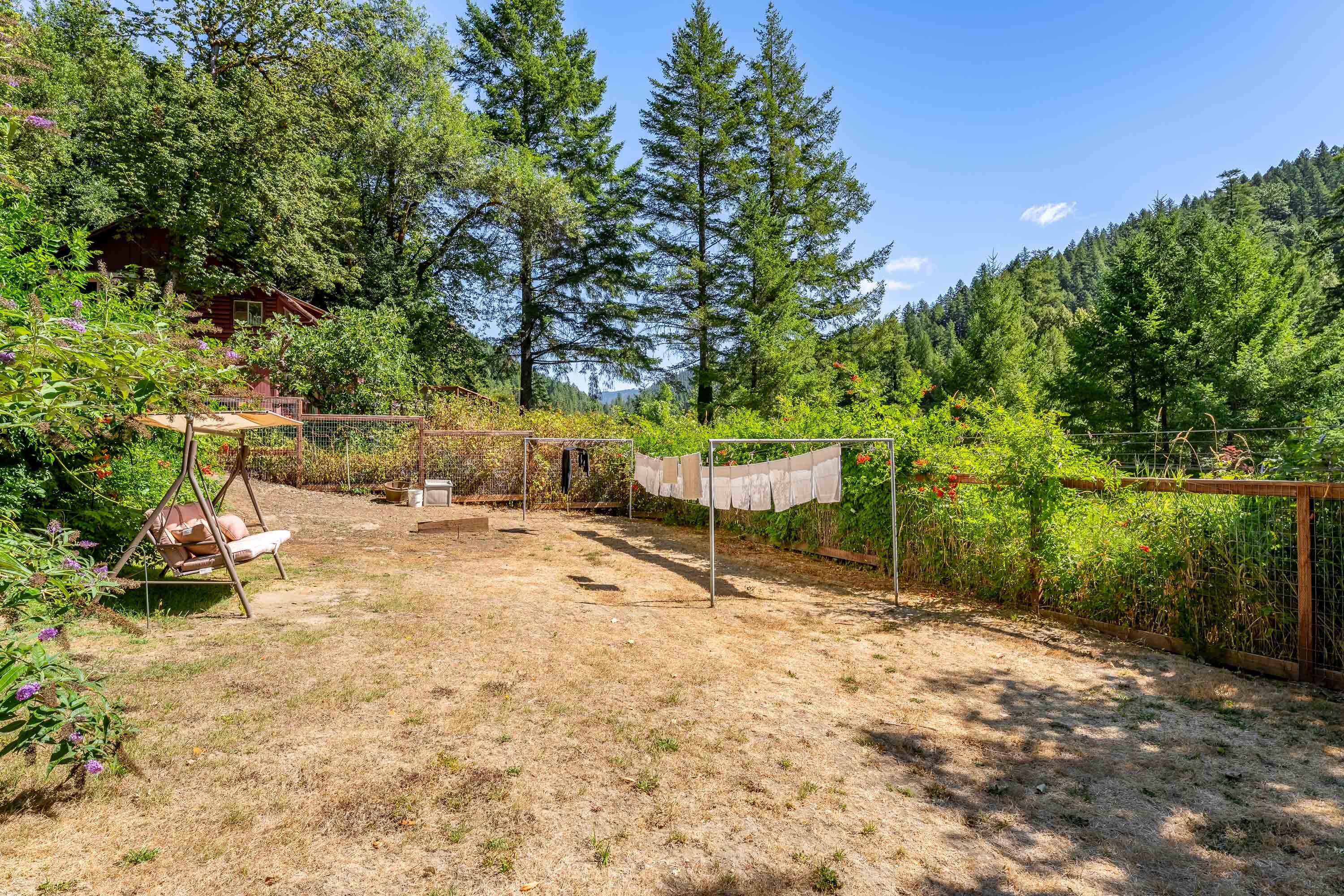 7800 Rogue River