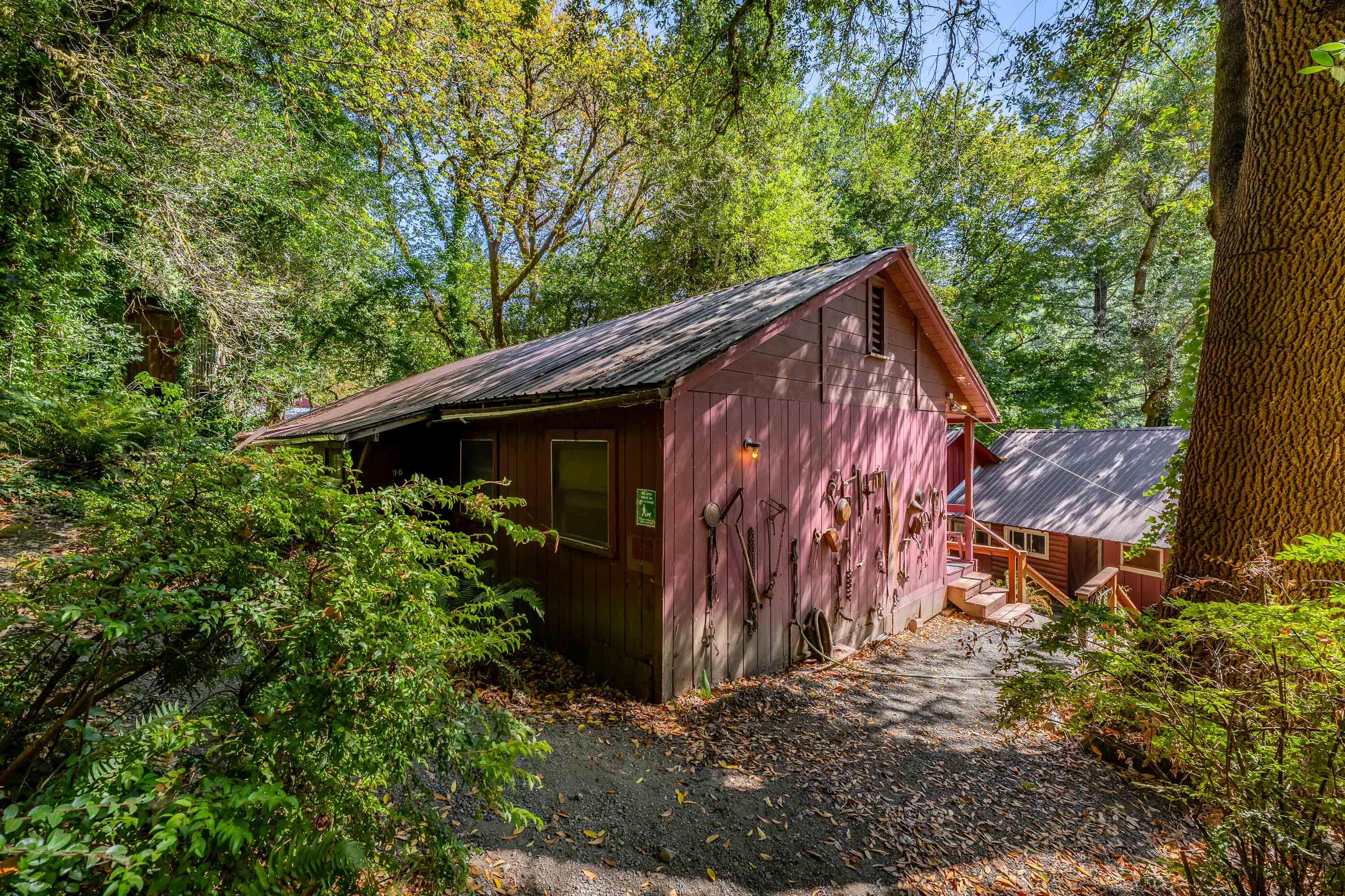 7800 Rogue River