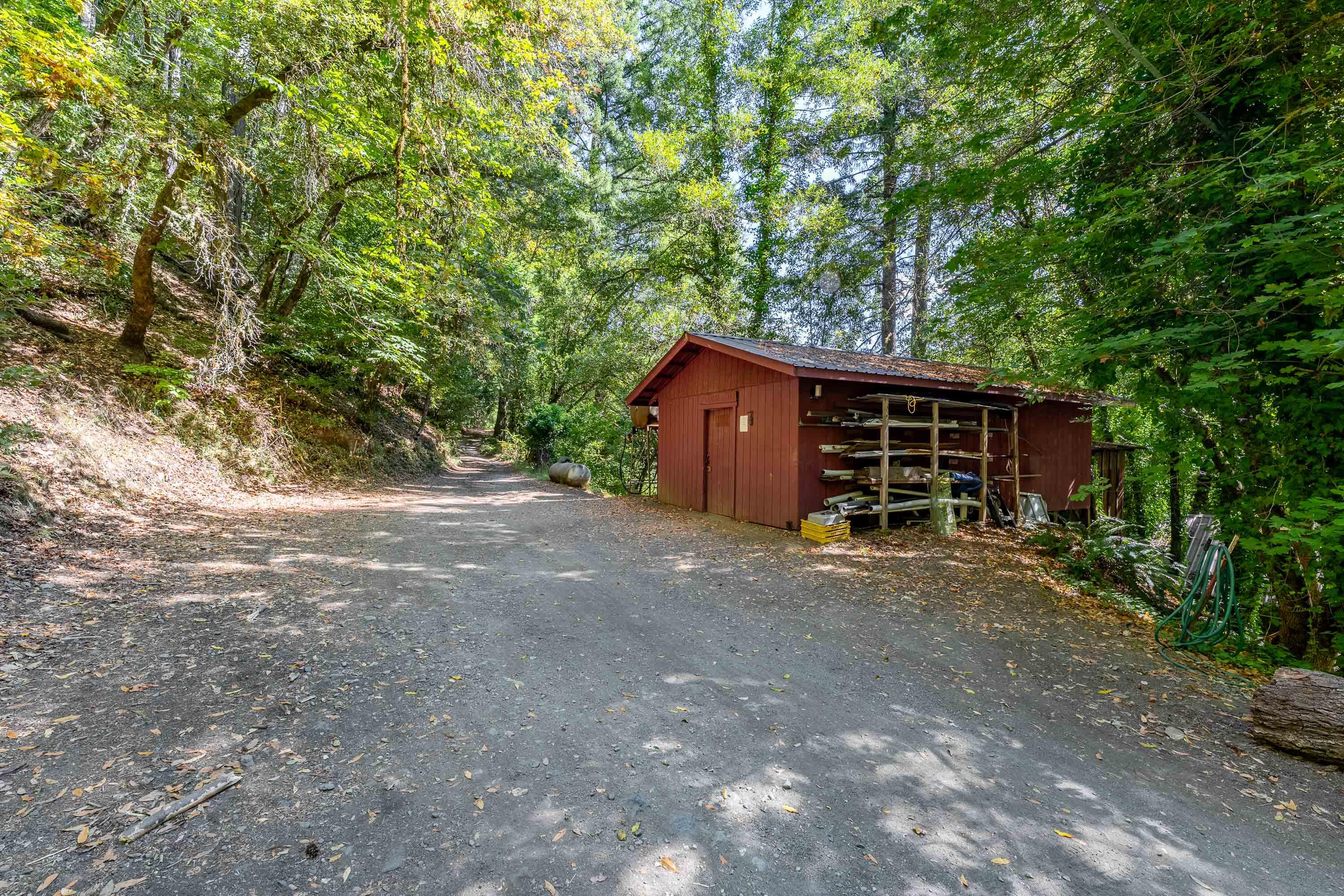 7800 Rogue River
