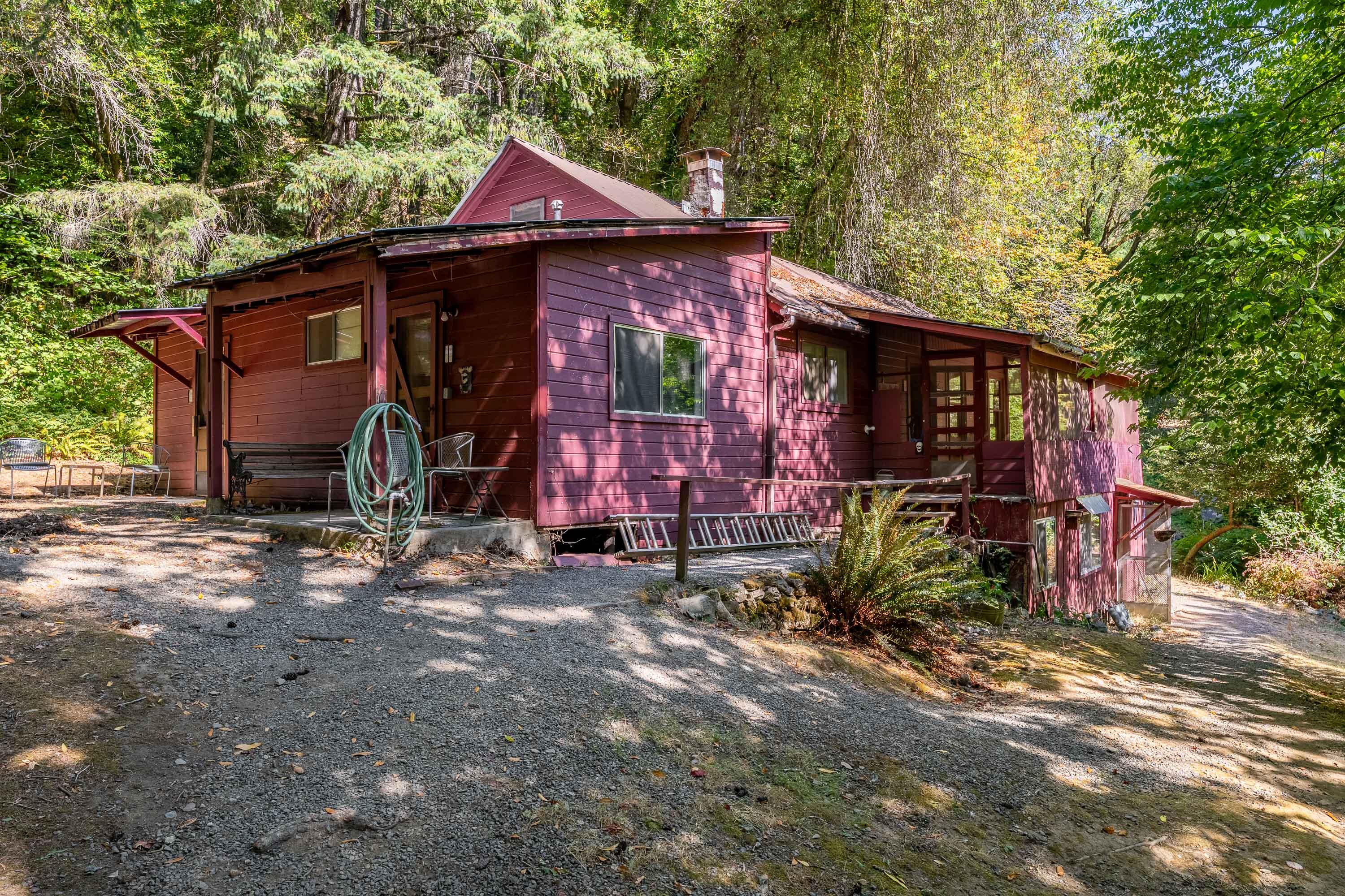 7800 Rogue River