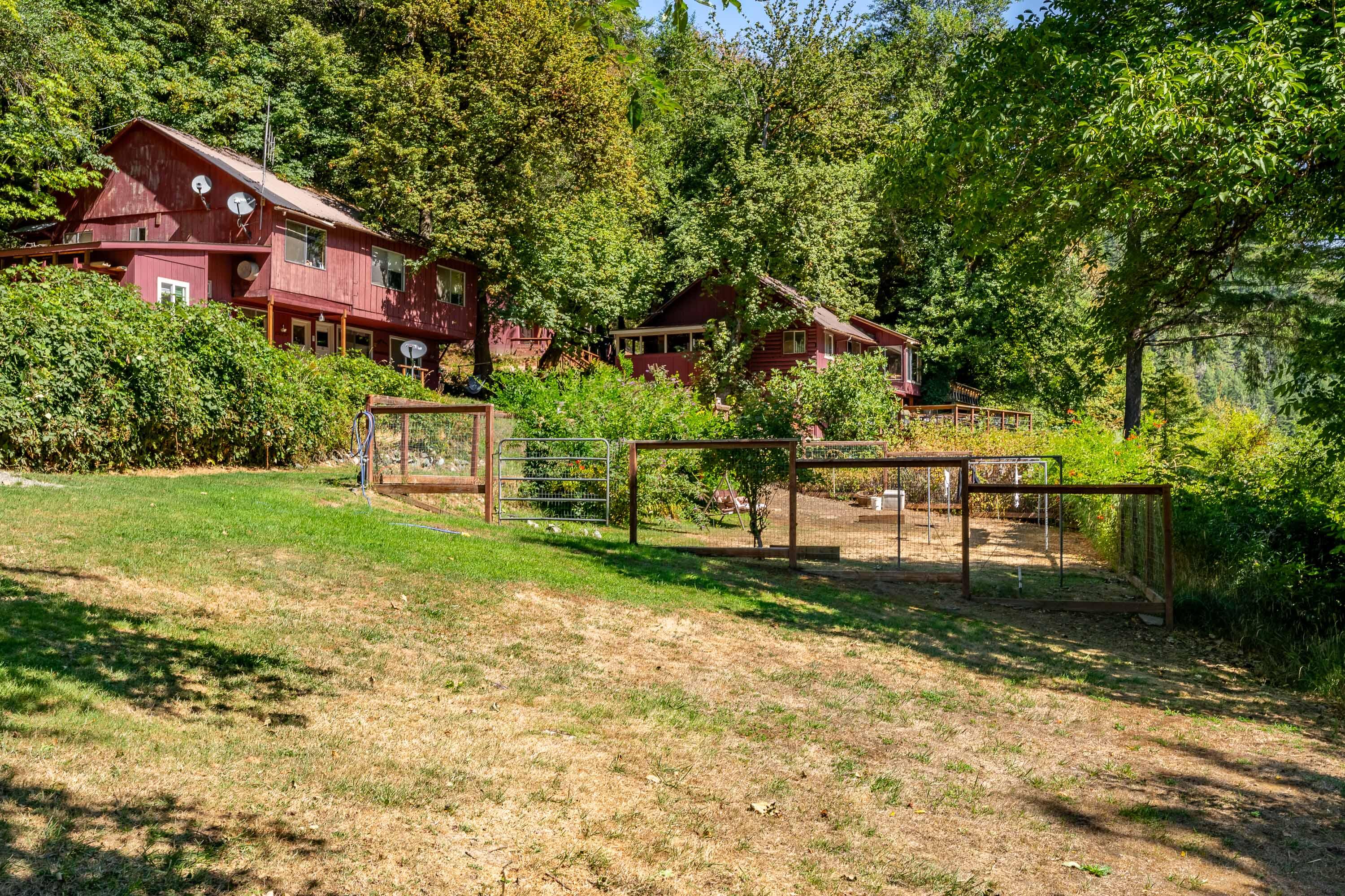 7800 Rogue River