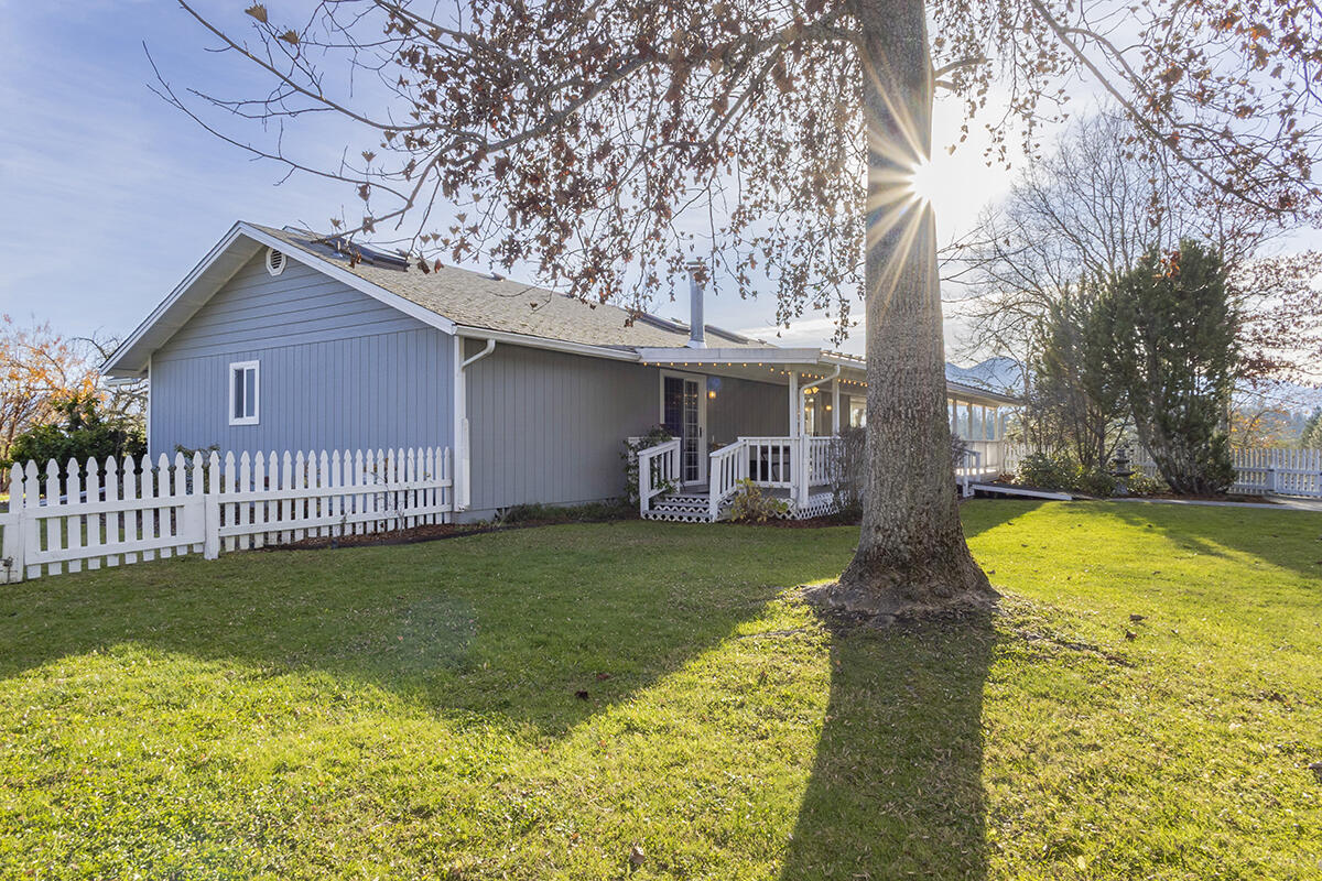 4806 Williams Highway