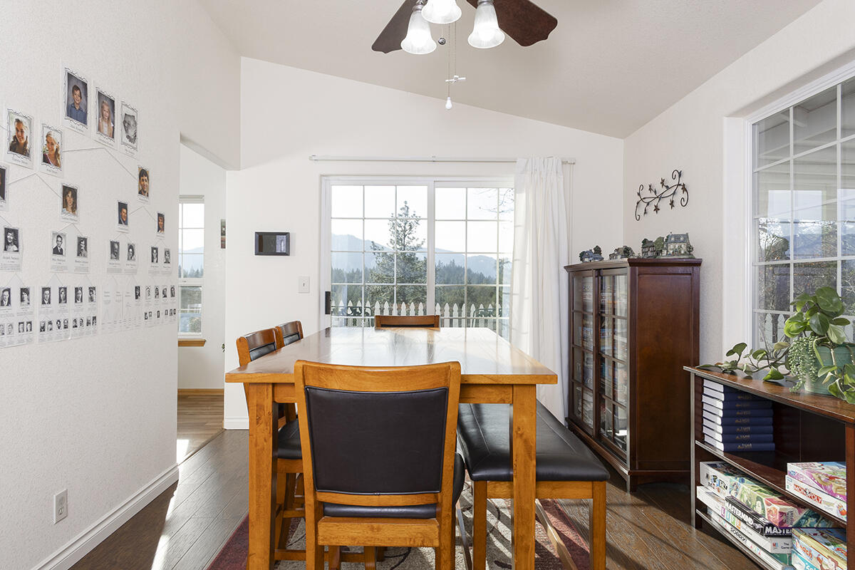 4806 Williams Highway