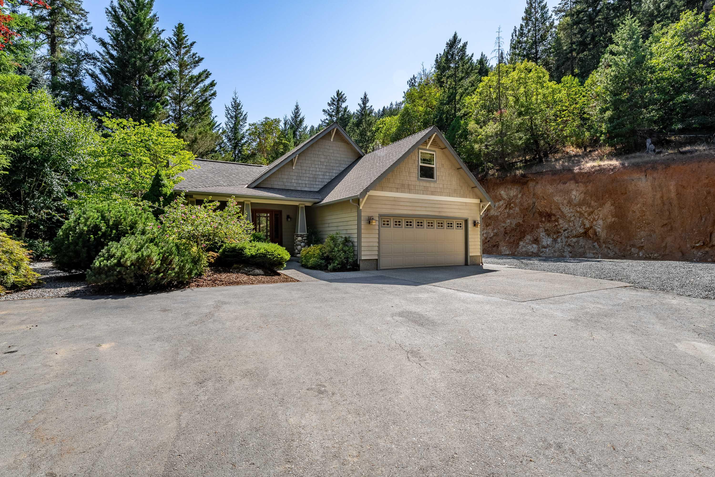 700 Rancho Vista Drive