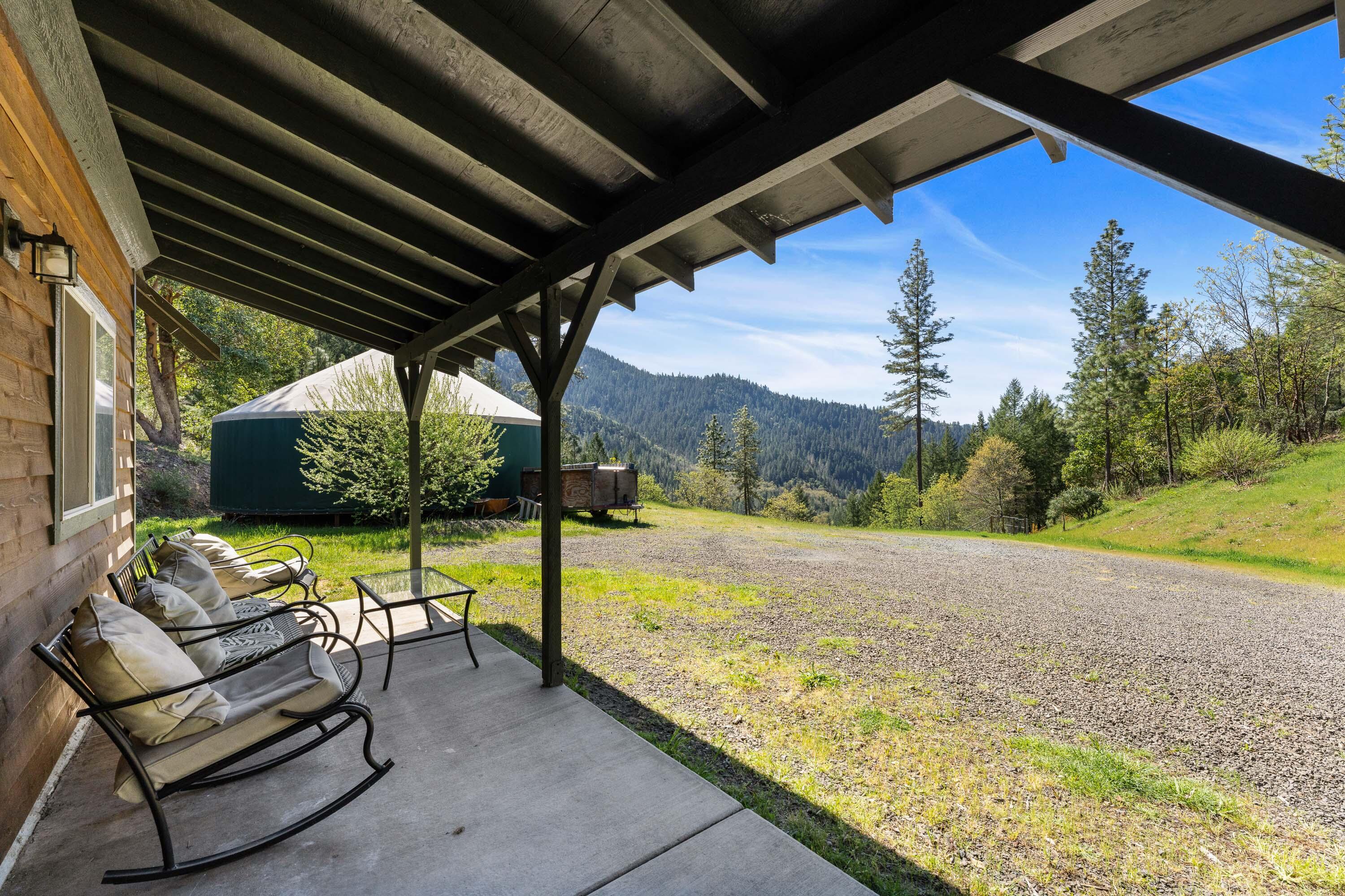 17939 E Evans Creek Road