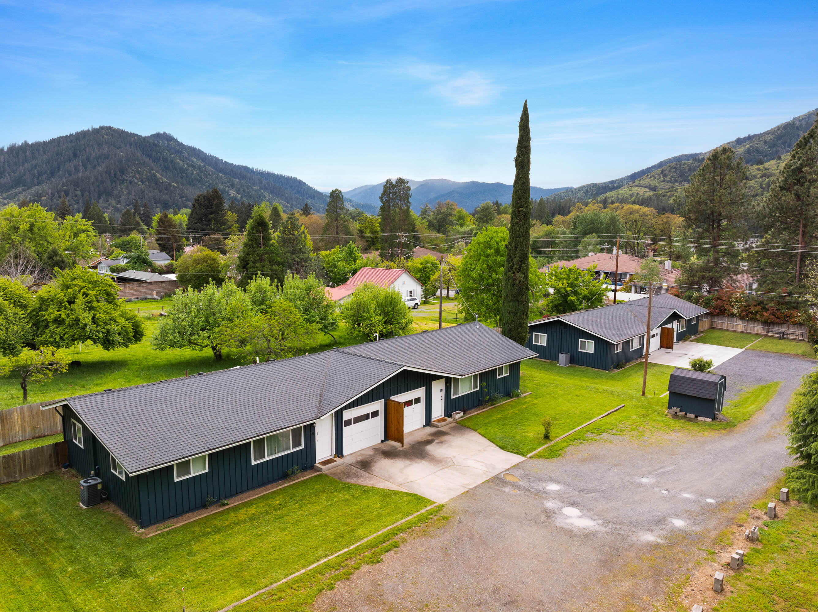 824 Pine Street, 1-4