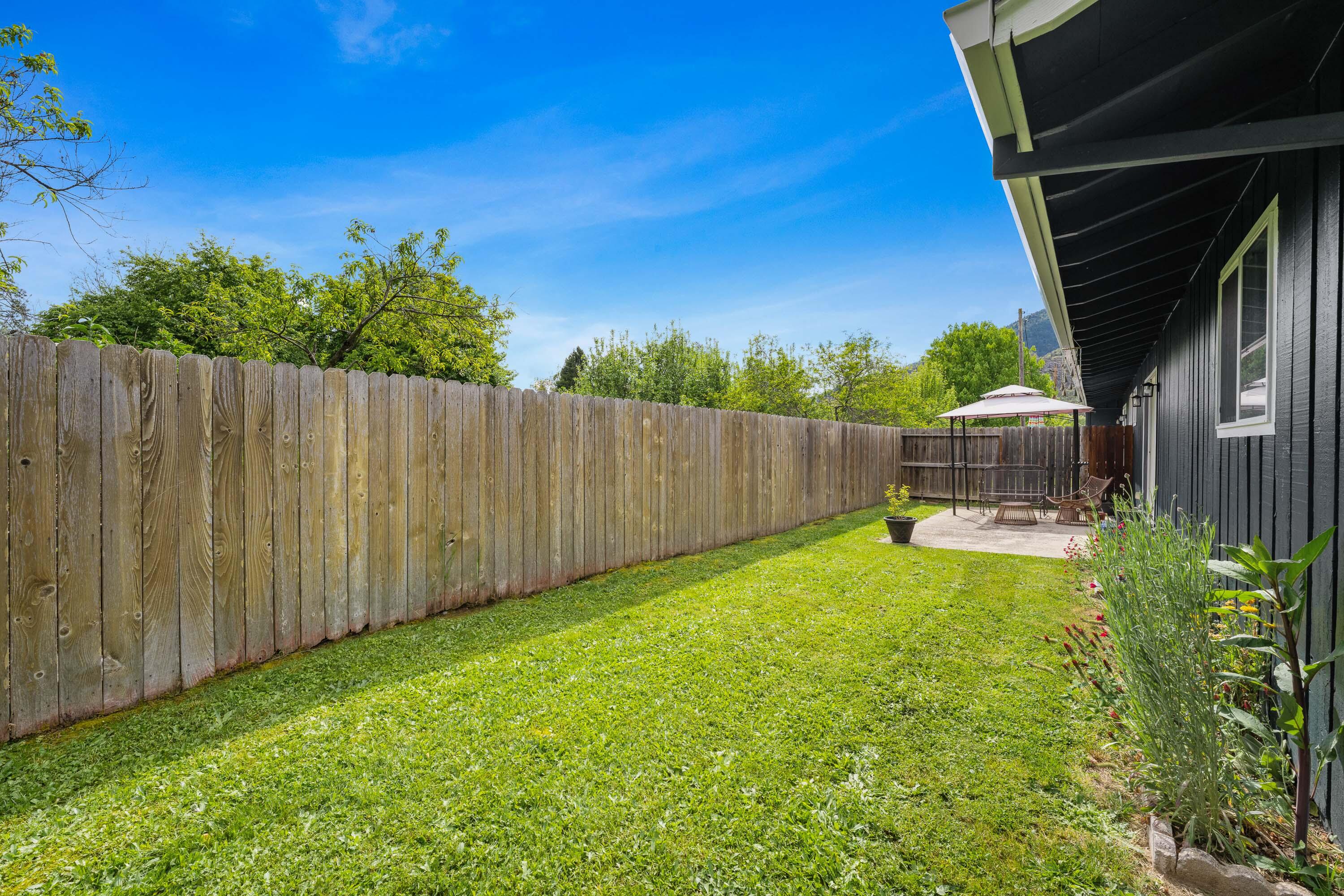 824 Pine Street, 1-4