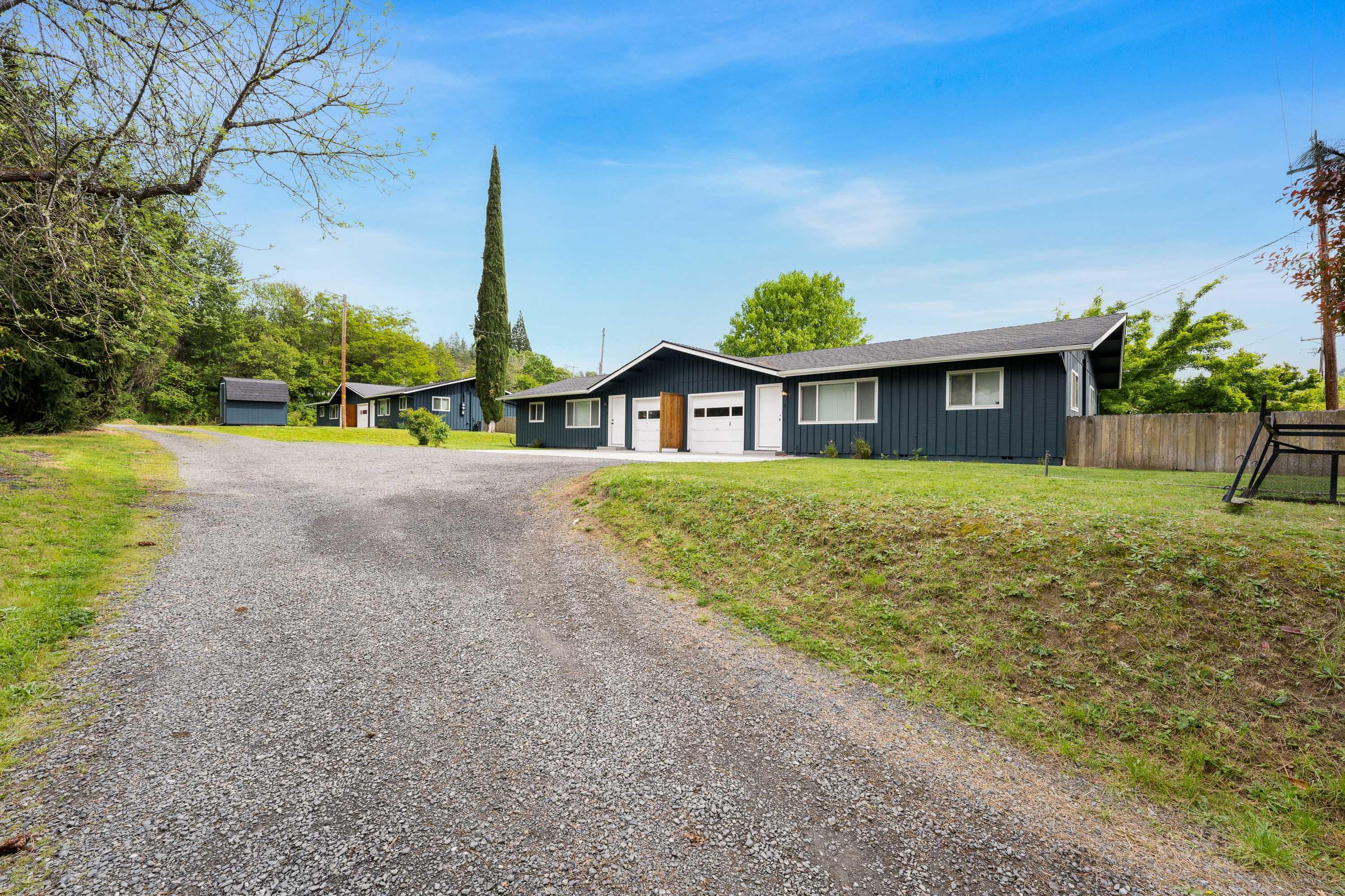 824 Pine Street, 1-4