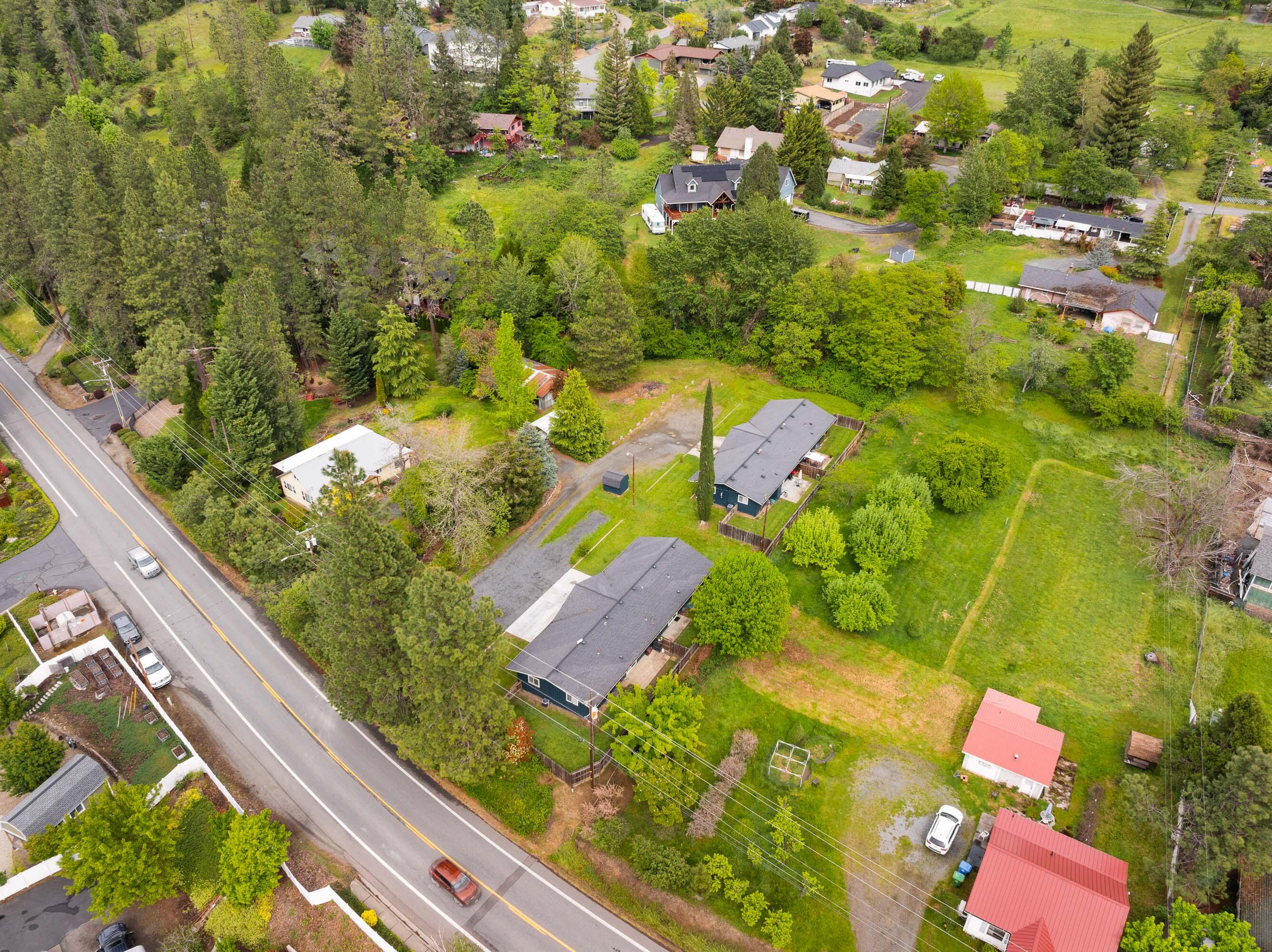 824 Pine Street, 1-4