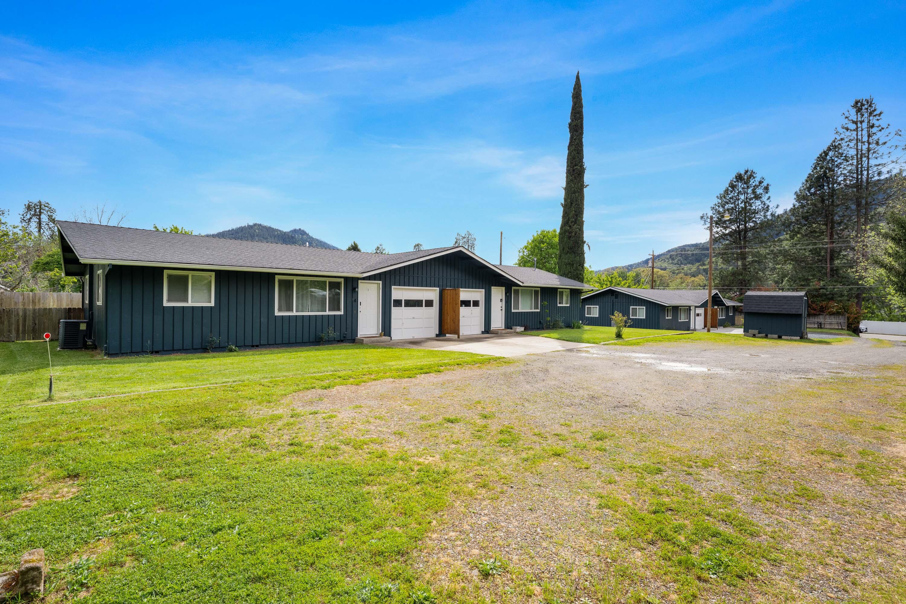 824 Pine Street, 1-4