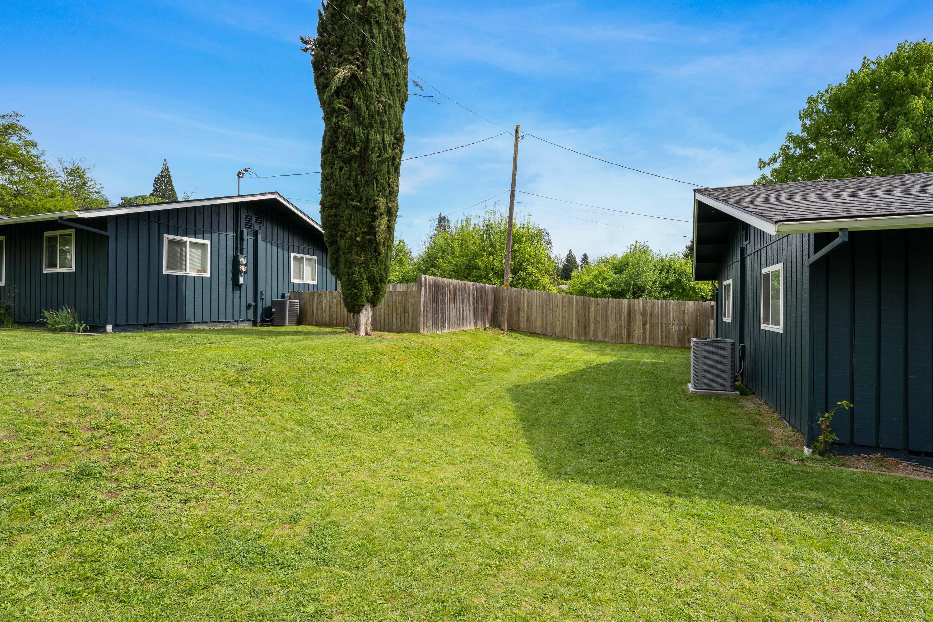 824 Pine Street, 1-4