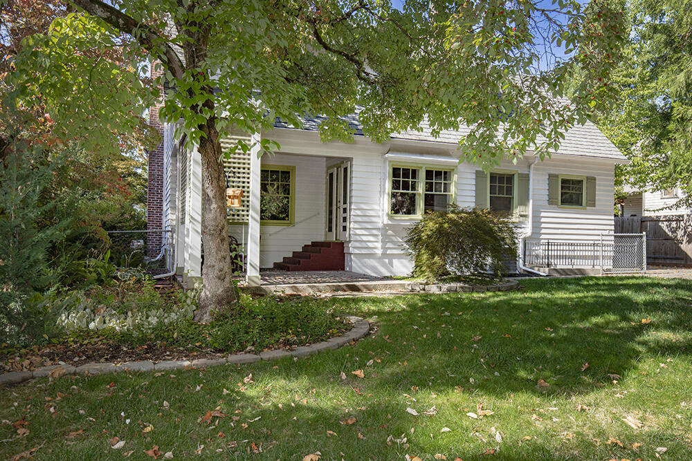 719 NW 3rd Street