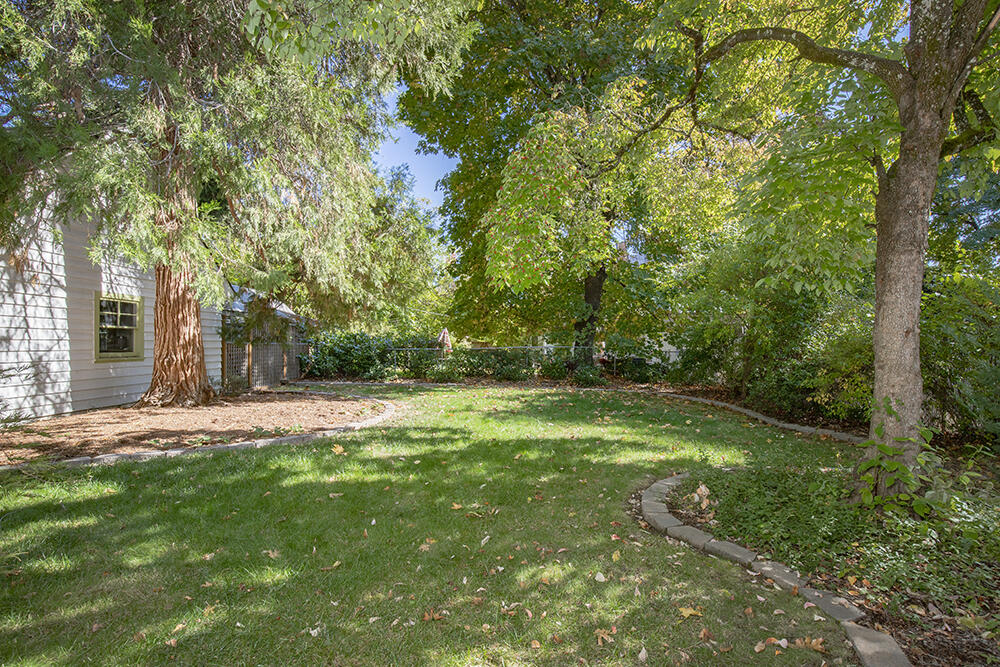 719 NW 3rd Street