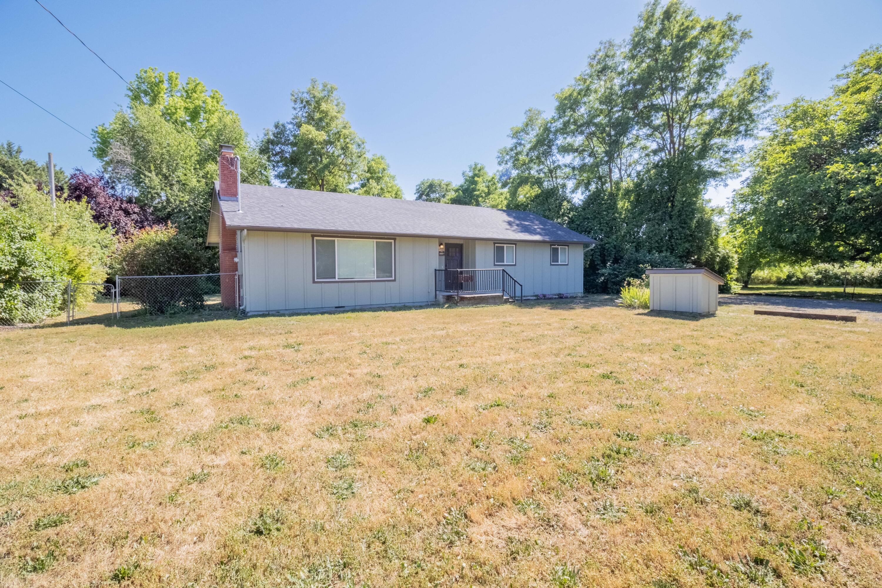 2087 Upper River