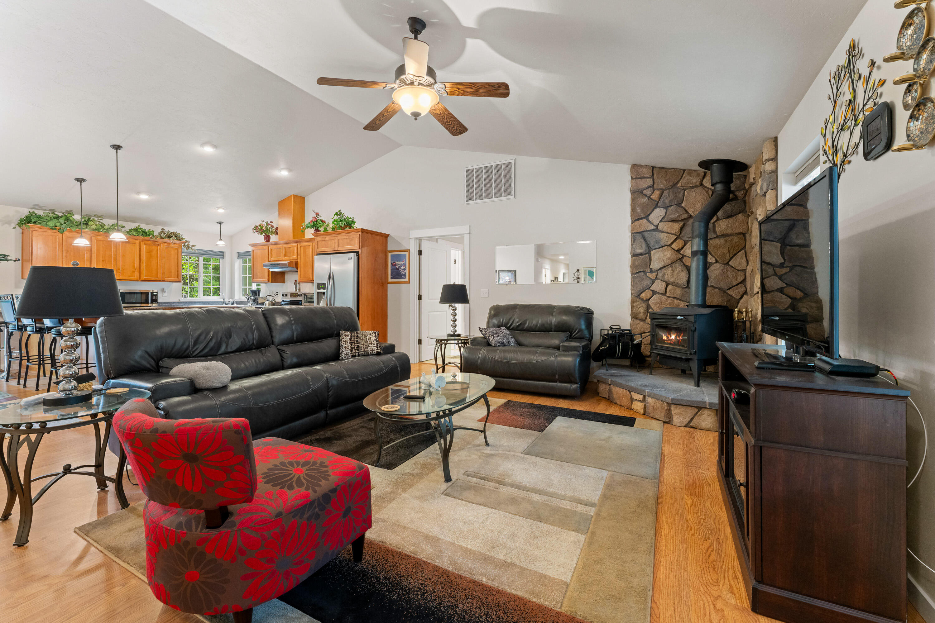 5876 Donaldson Road