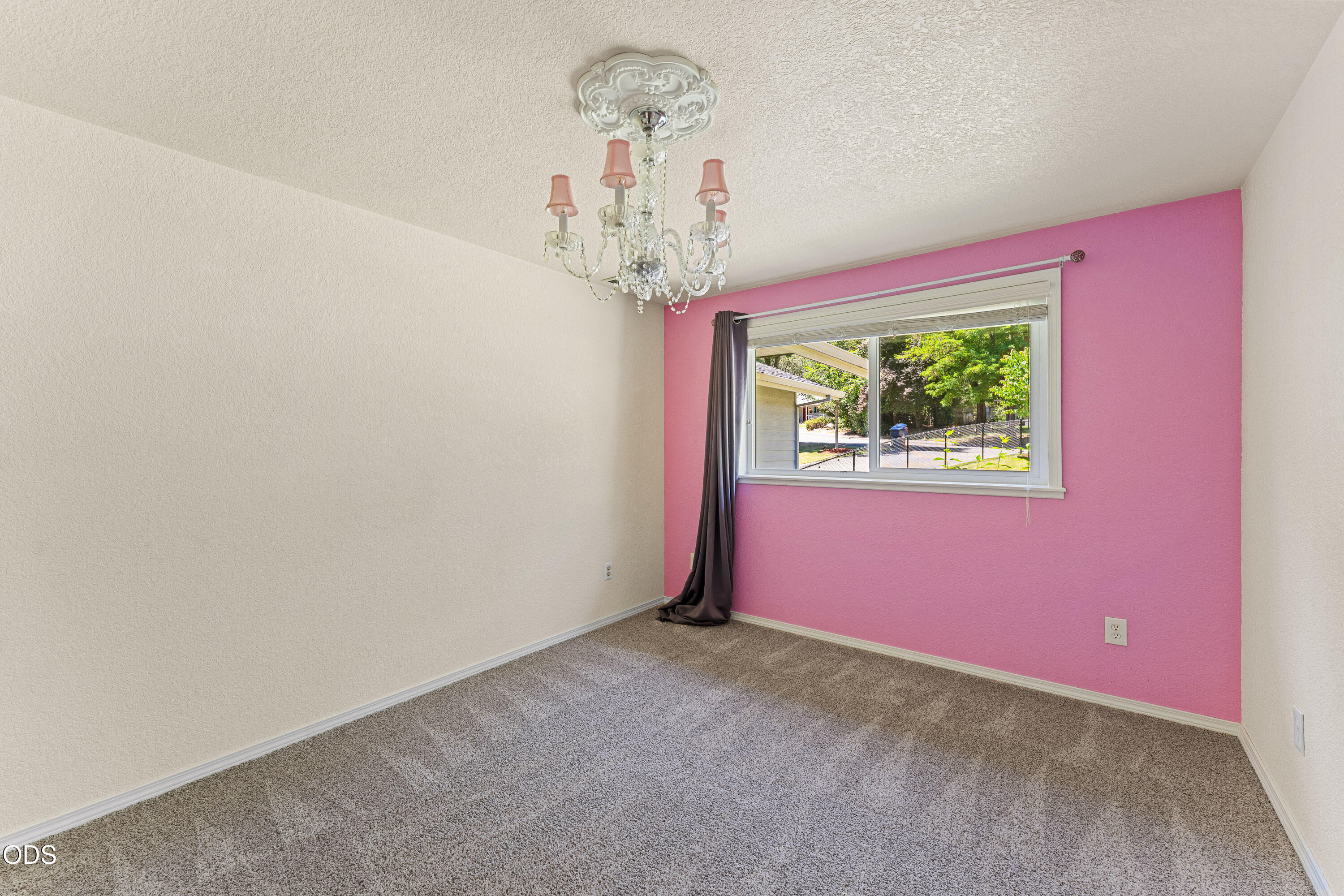 2503 NW Lassen Way