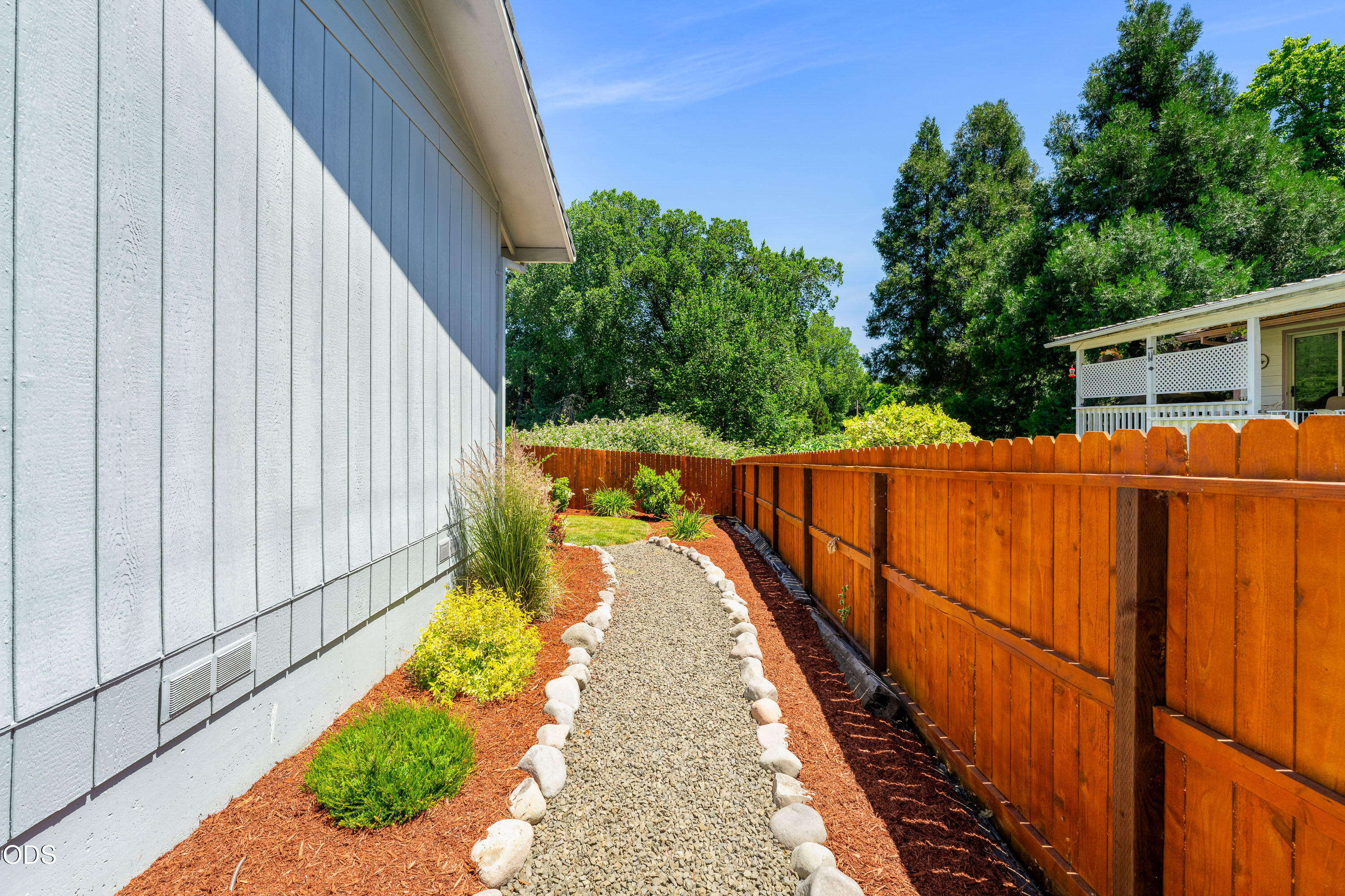 2503 NW Lassen Way