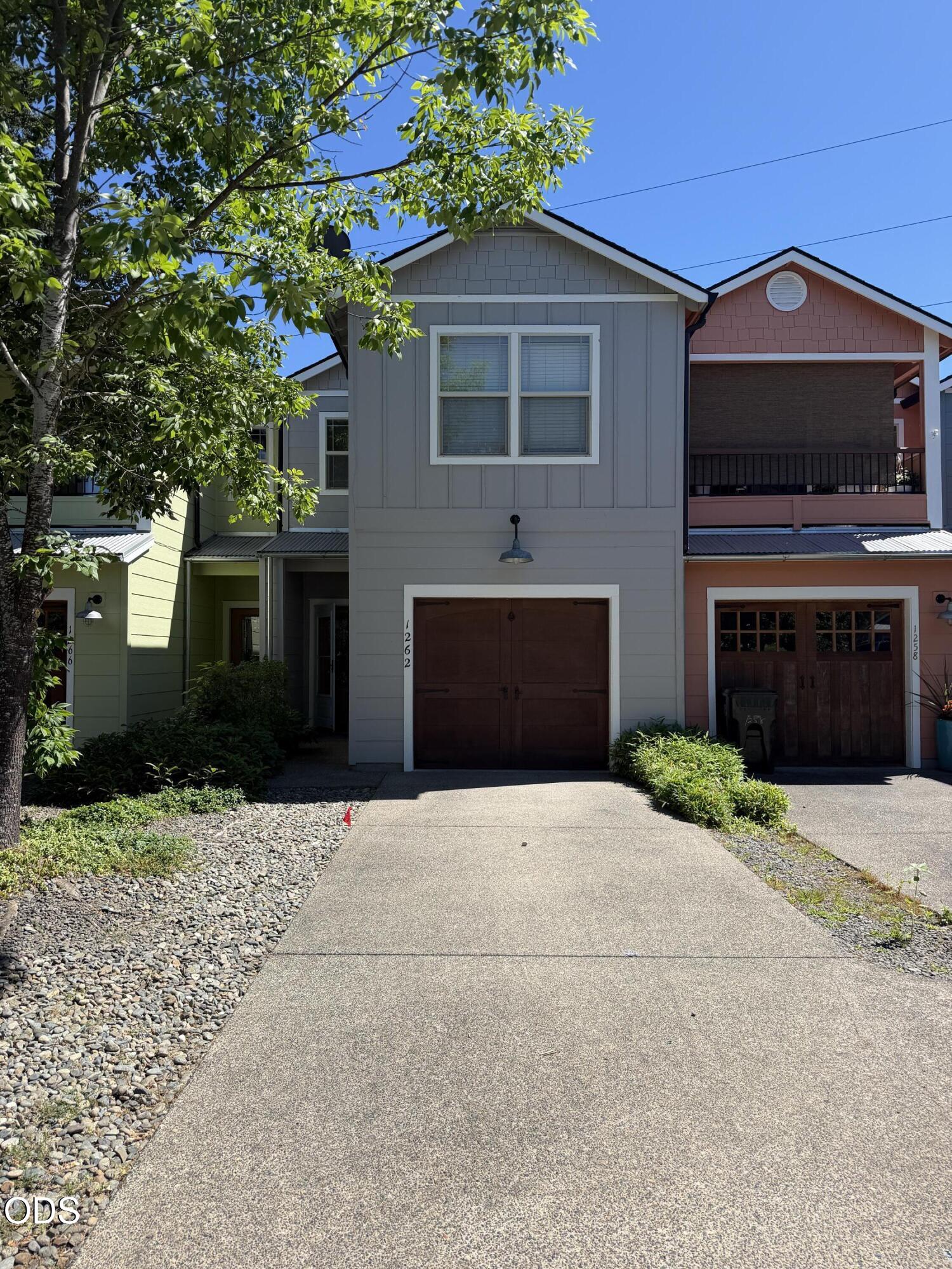 1262 Fruitdale Drive