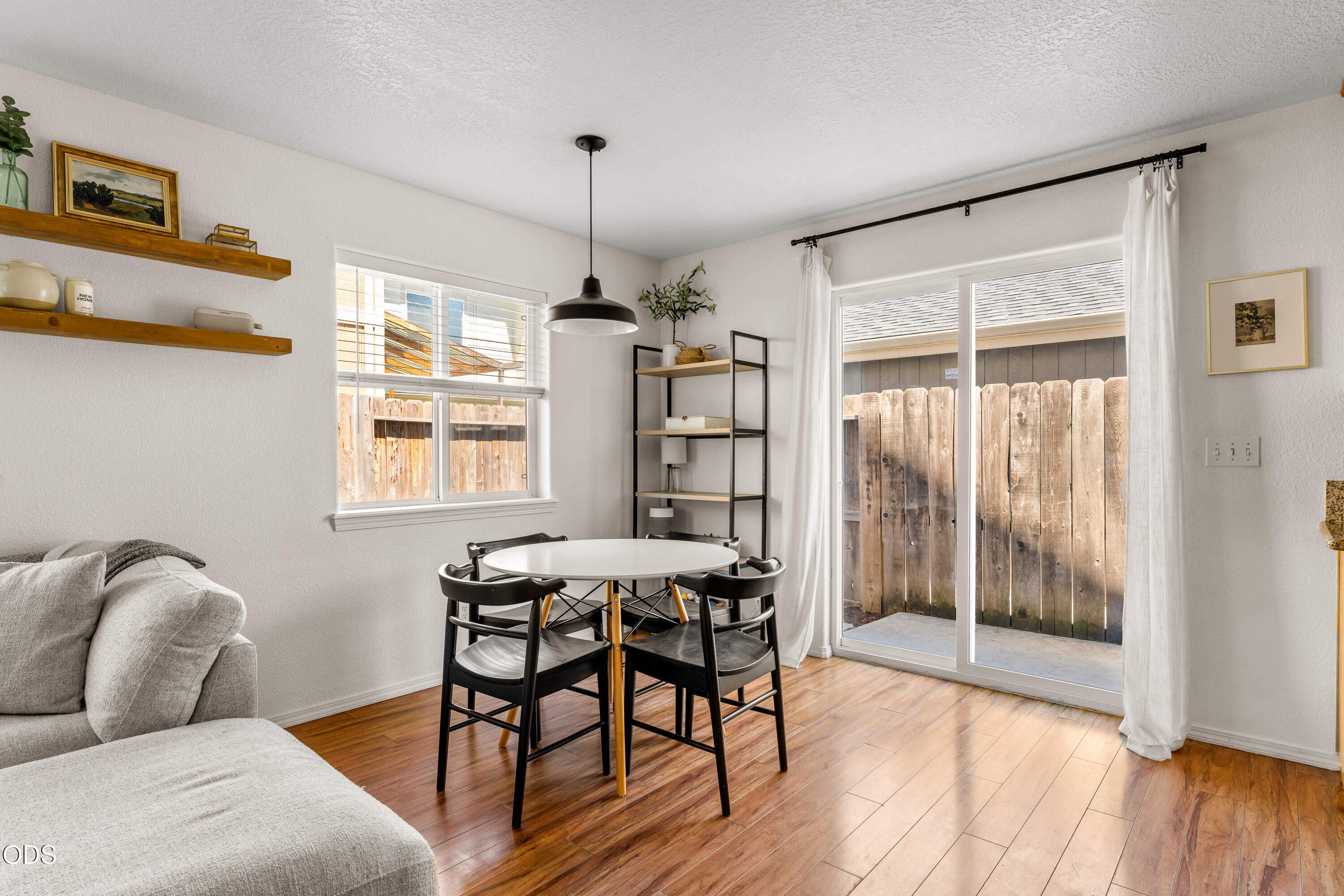 333 SW Bayou Place