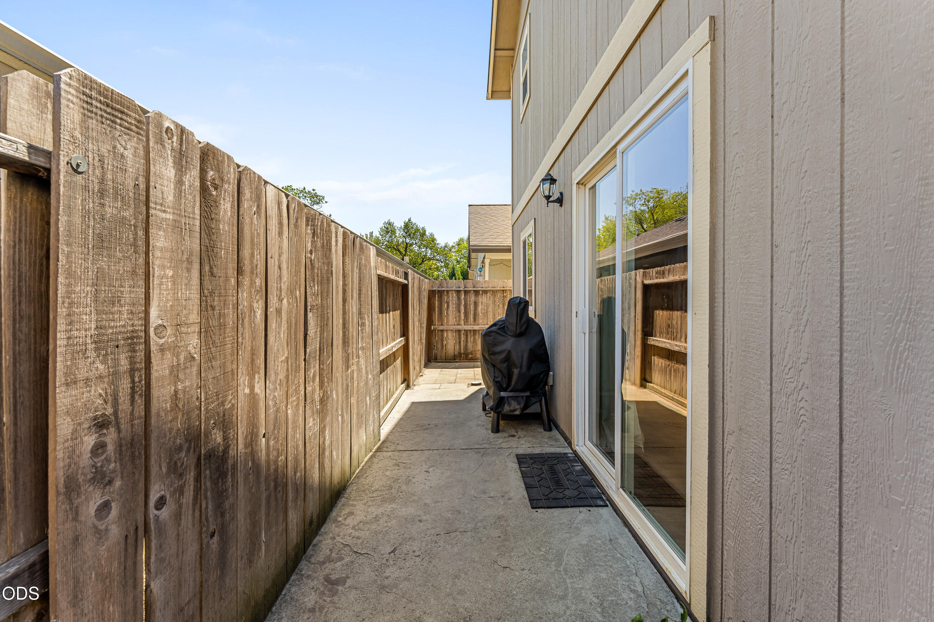 333 SW Bayou Place