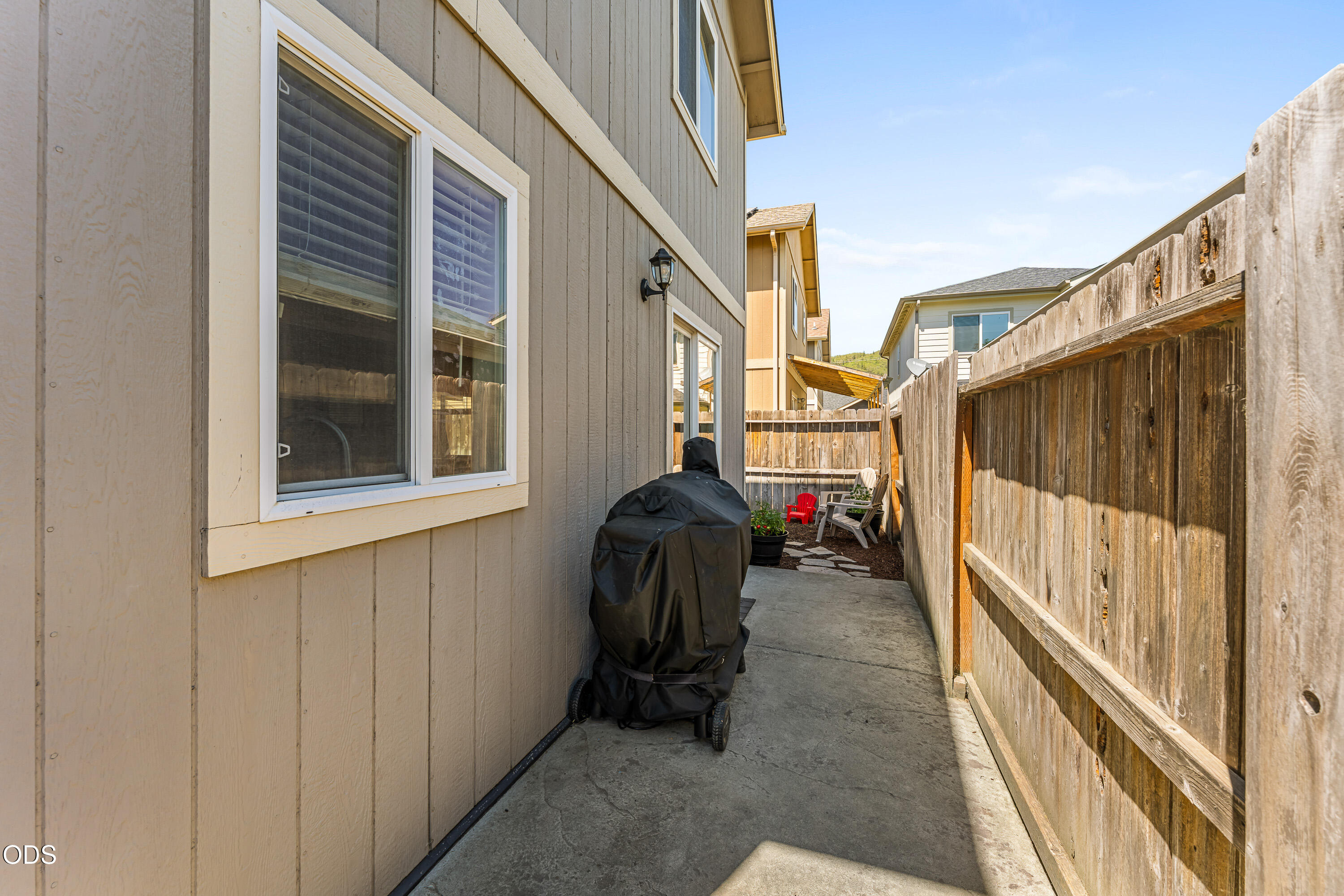 333 SW Bayou Place