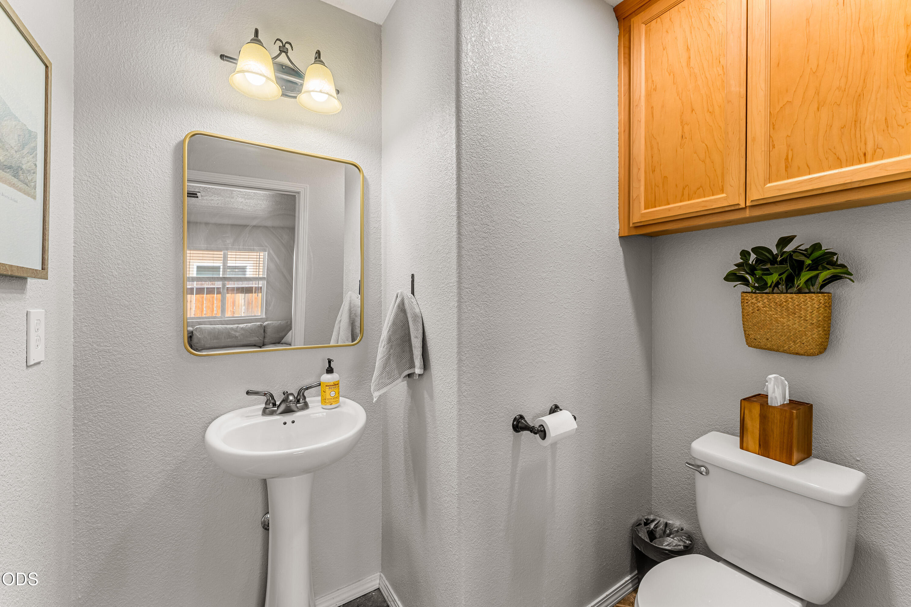 333 SW Bayou Place