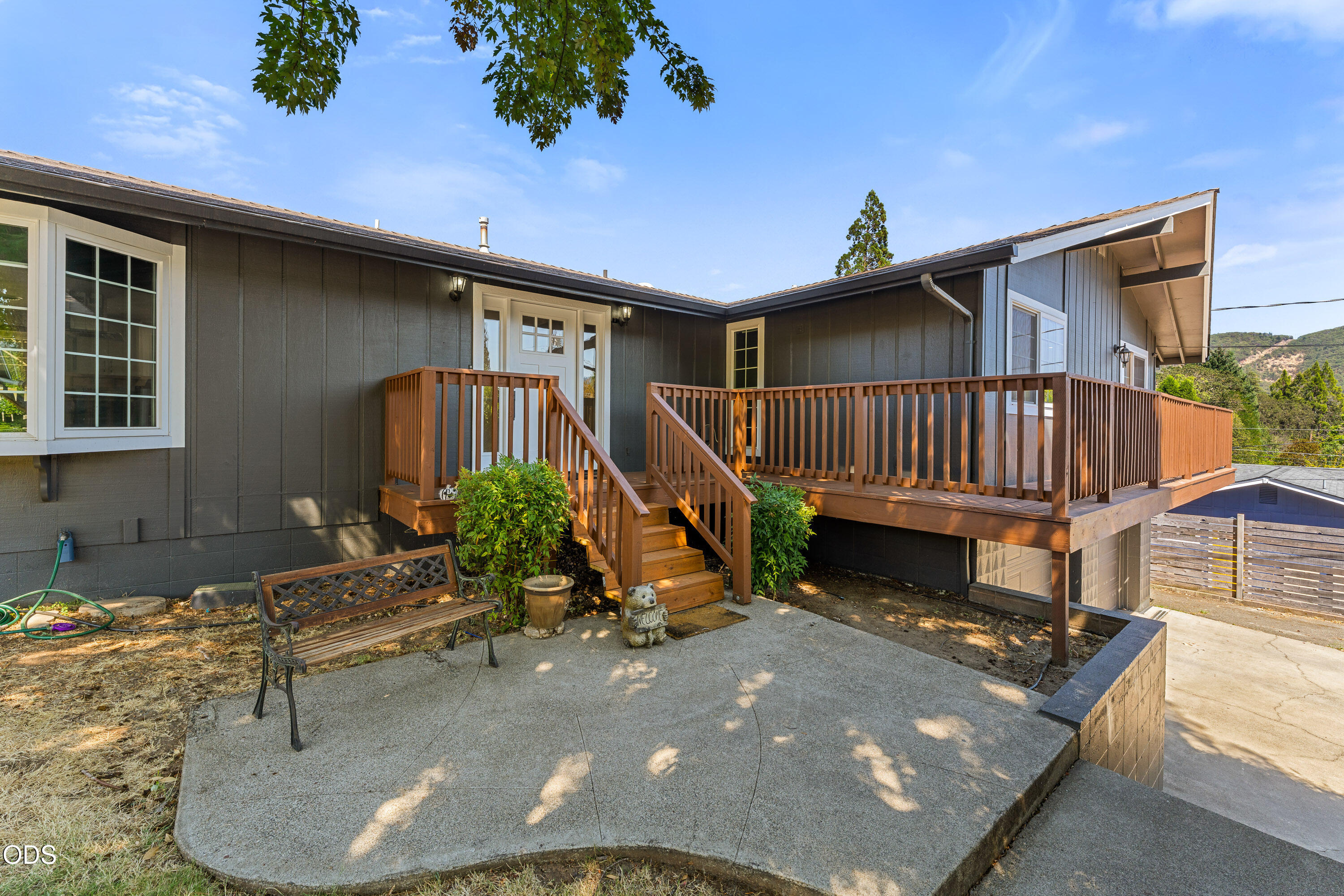 712 NW Savage Street