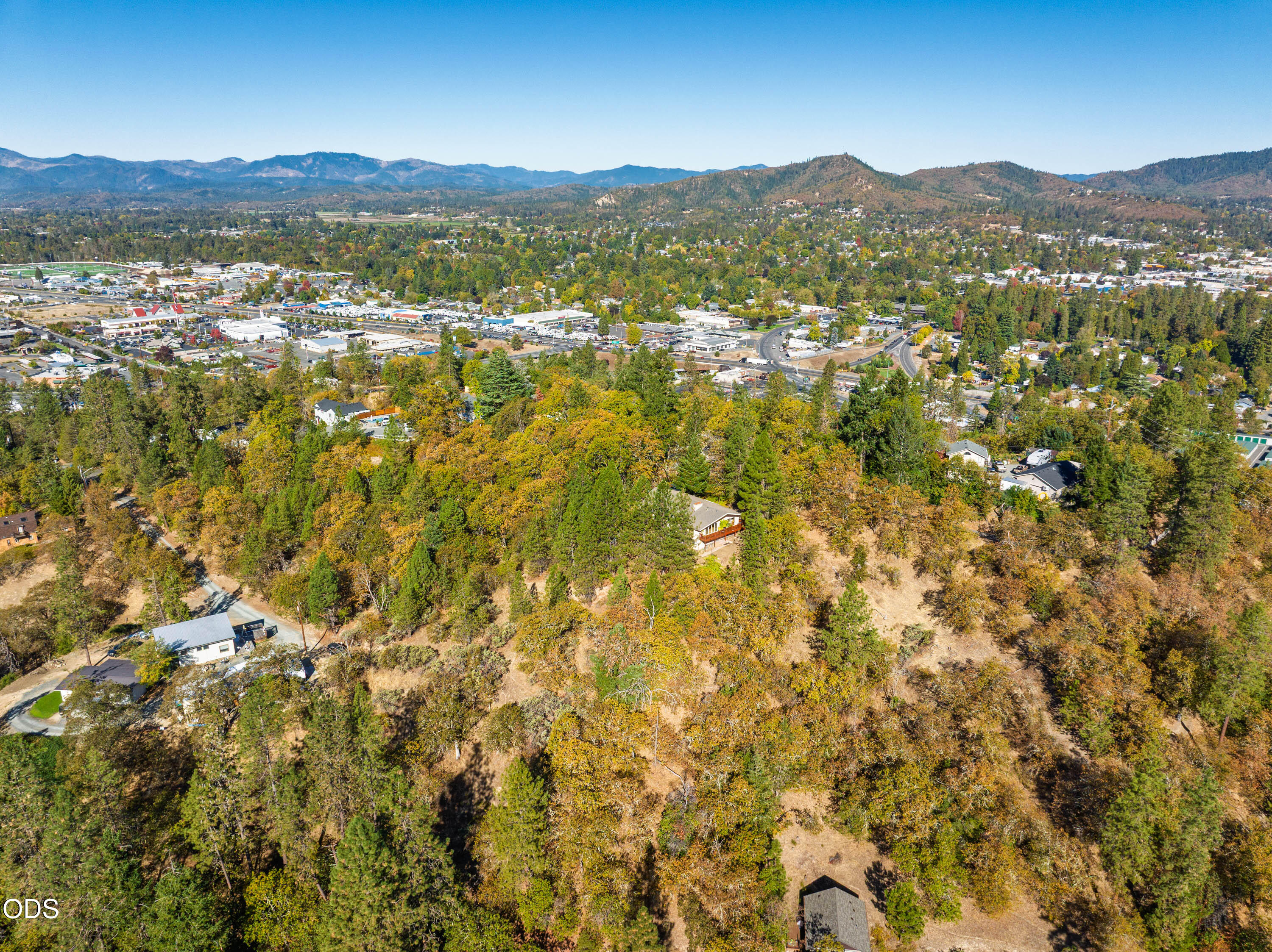 341 SE Hilltop Drive