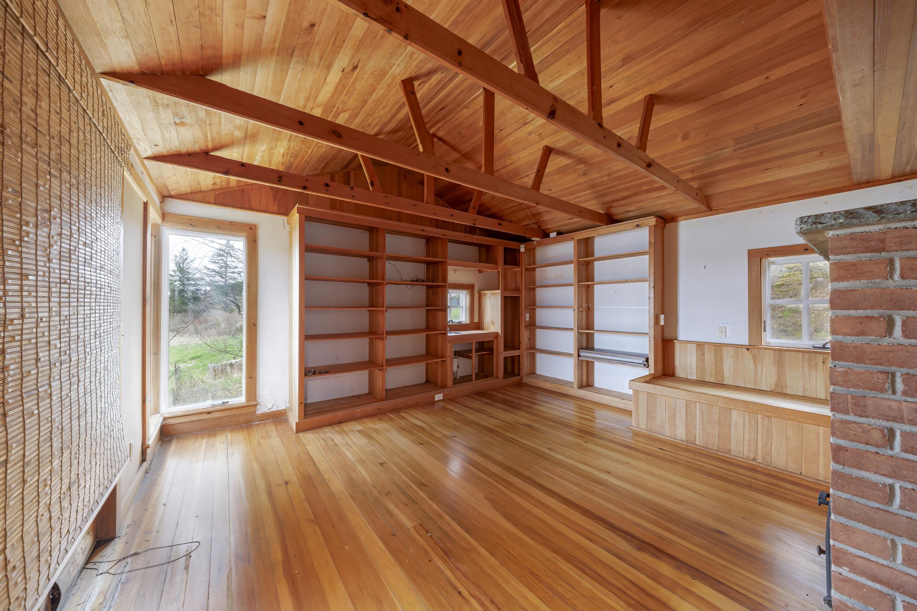 276 Harbor Road