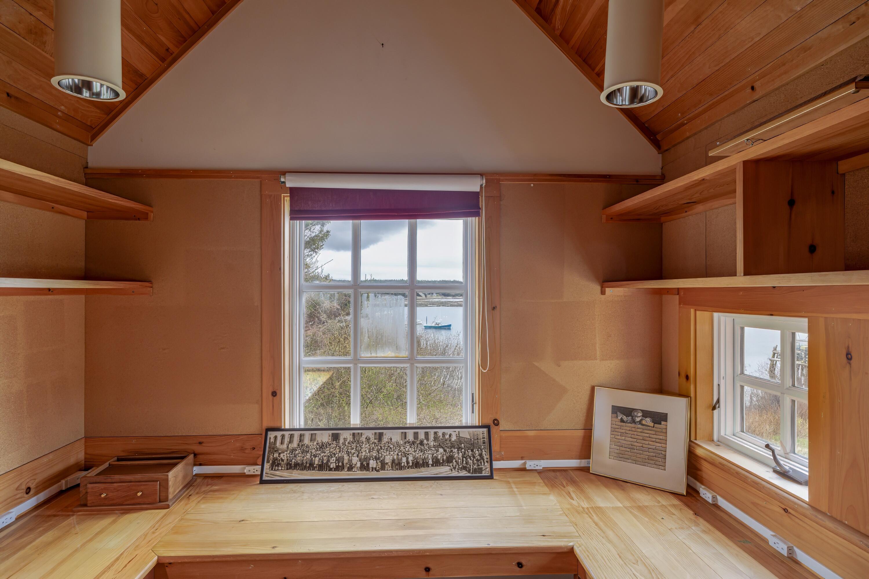 276 Harbor Road