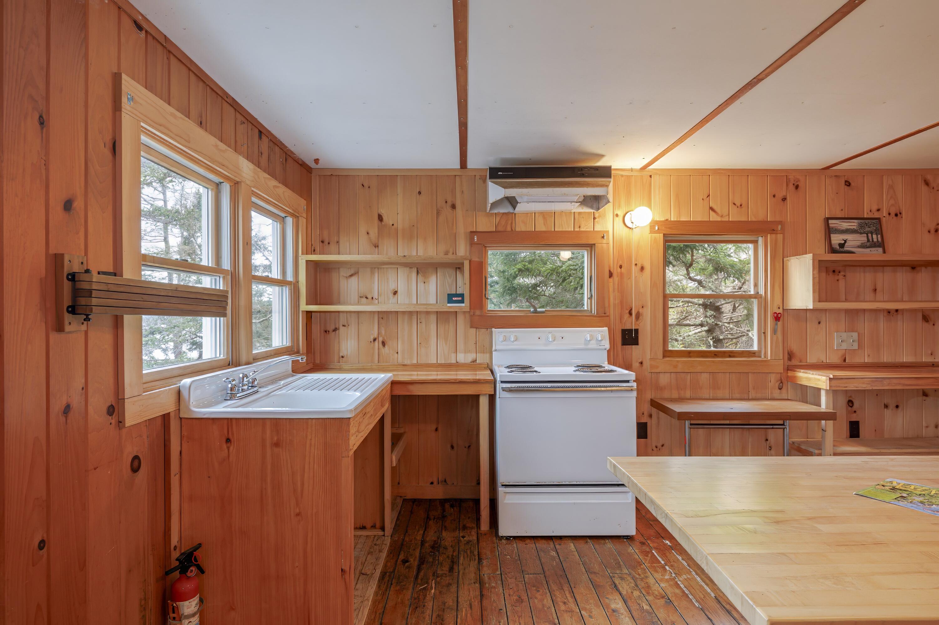 276 Harbor Road