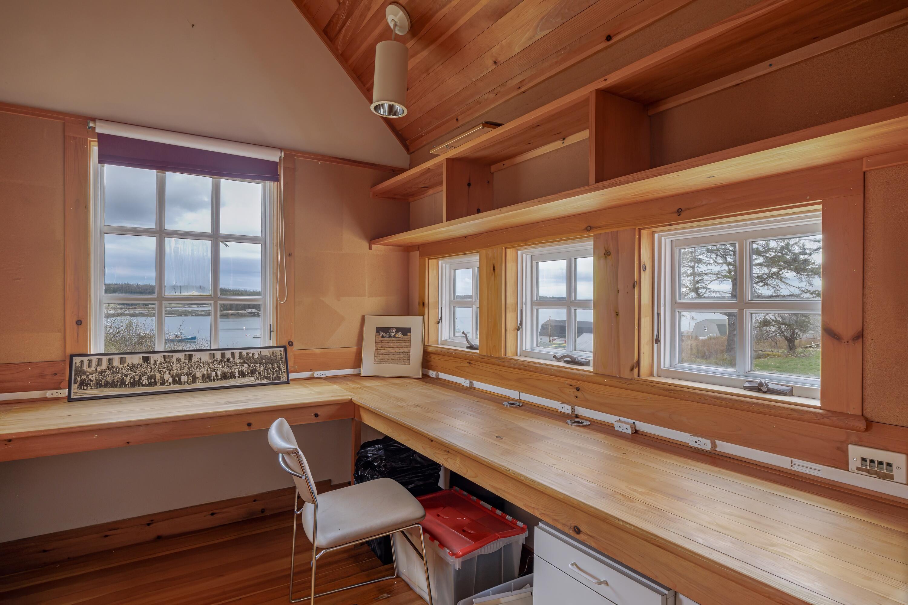 276 Harbor Road