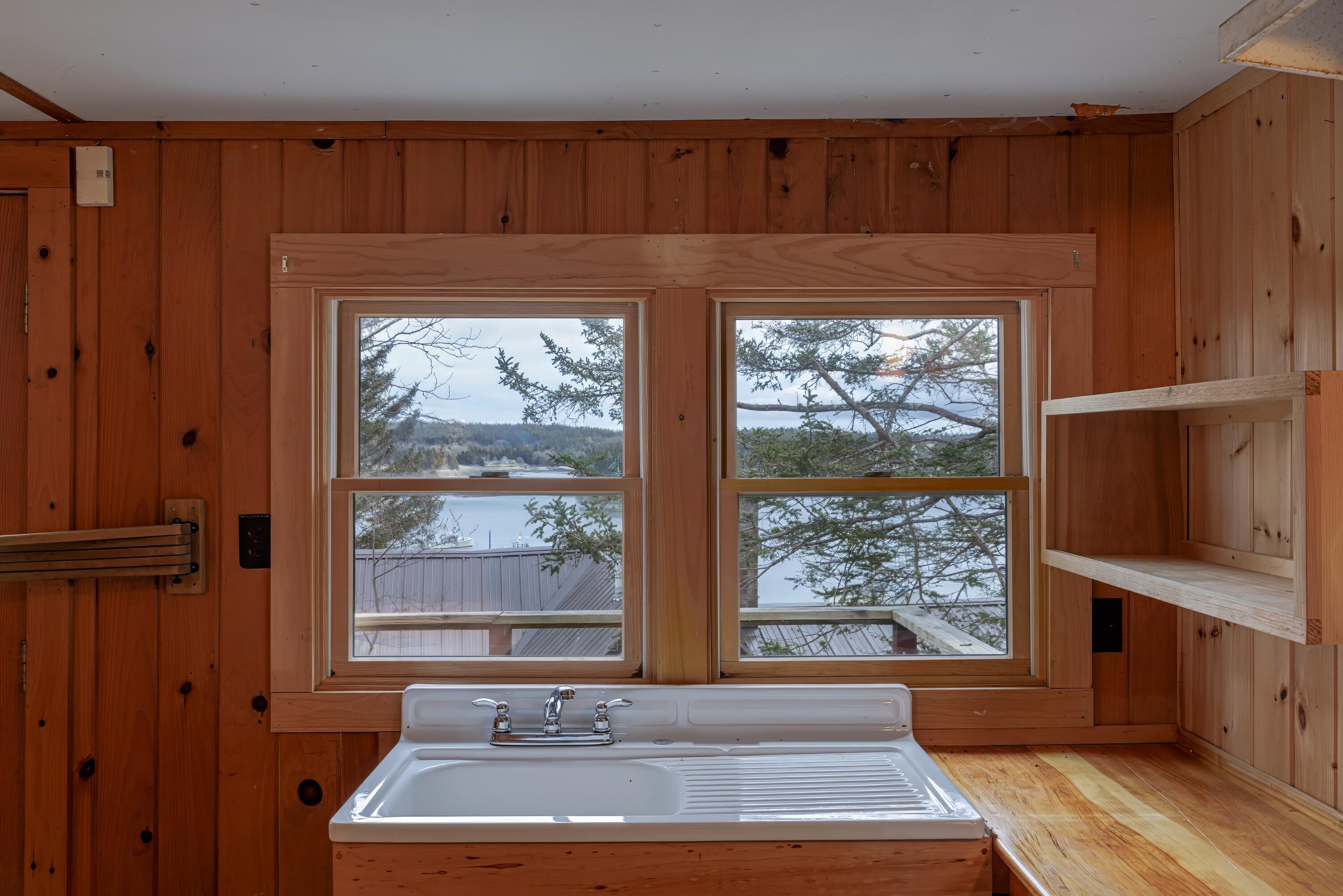 276 Harbor Road
