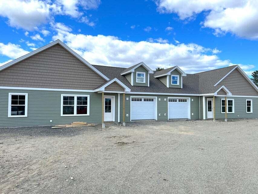 27 Meadow Way