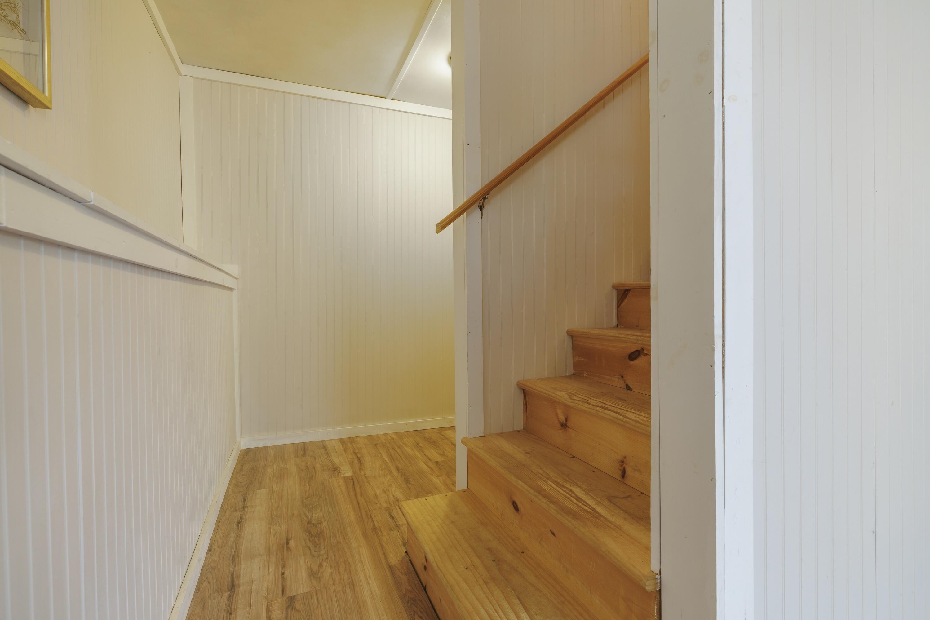 12 Lonely Oak Way