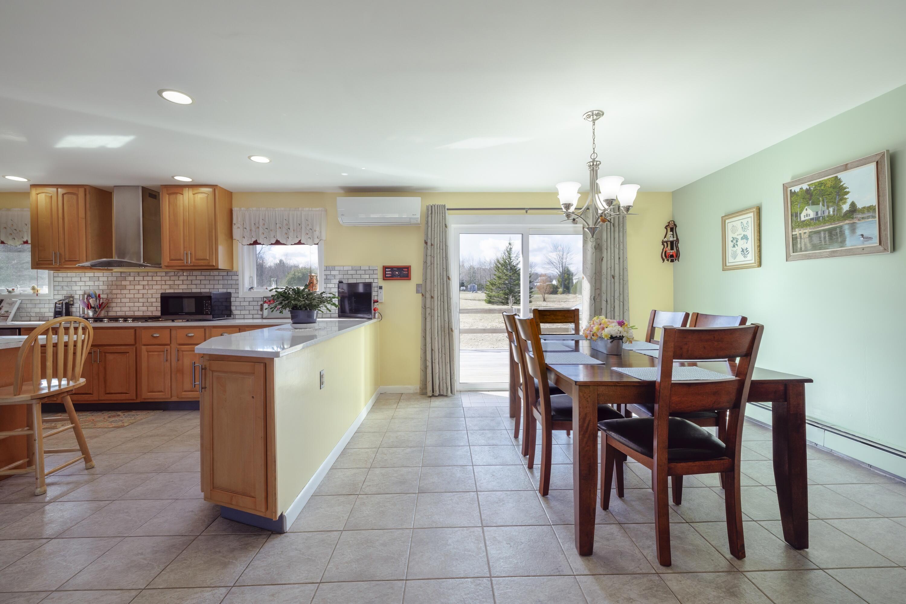 212 Jordan River Road