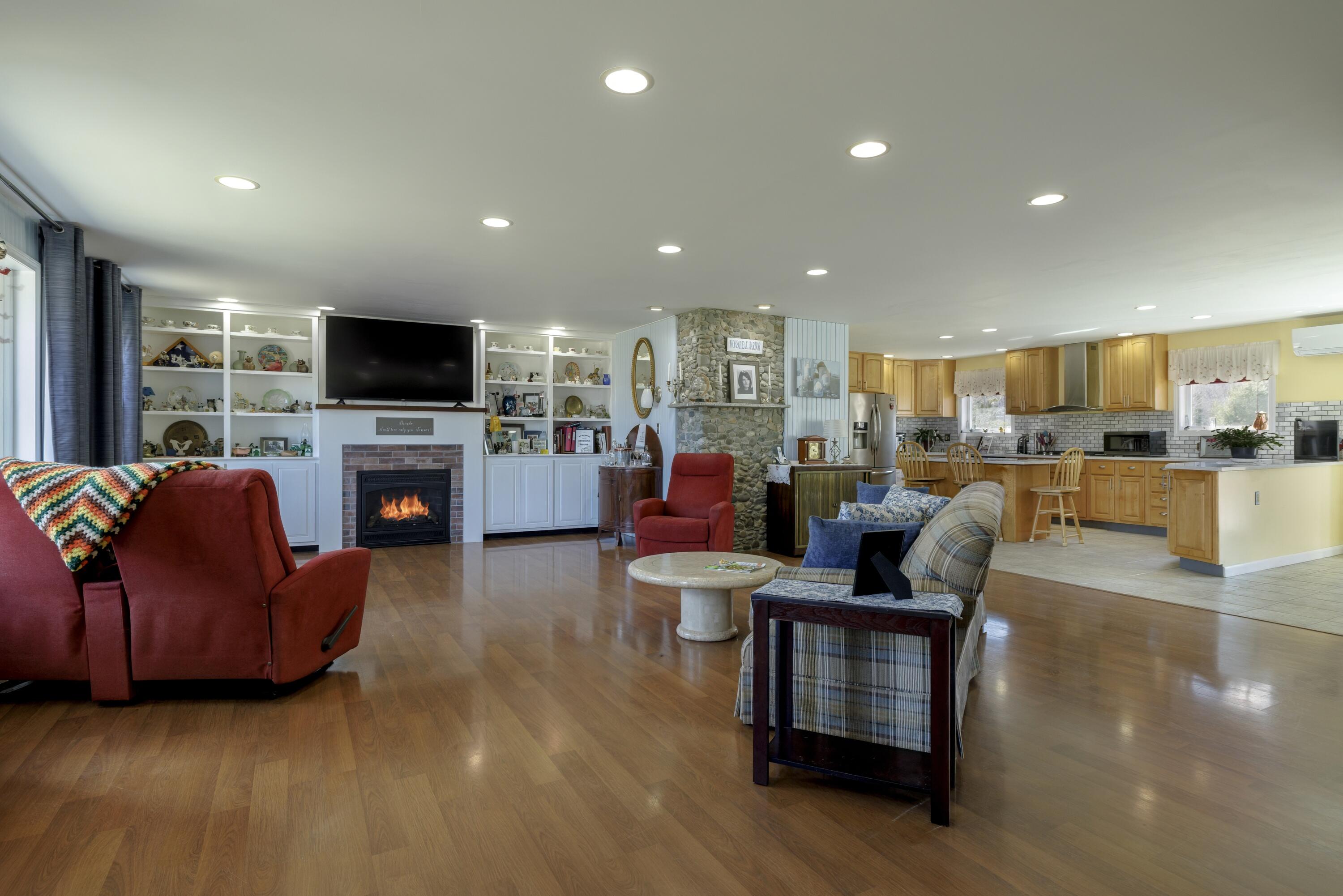 212 Jordan River Road