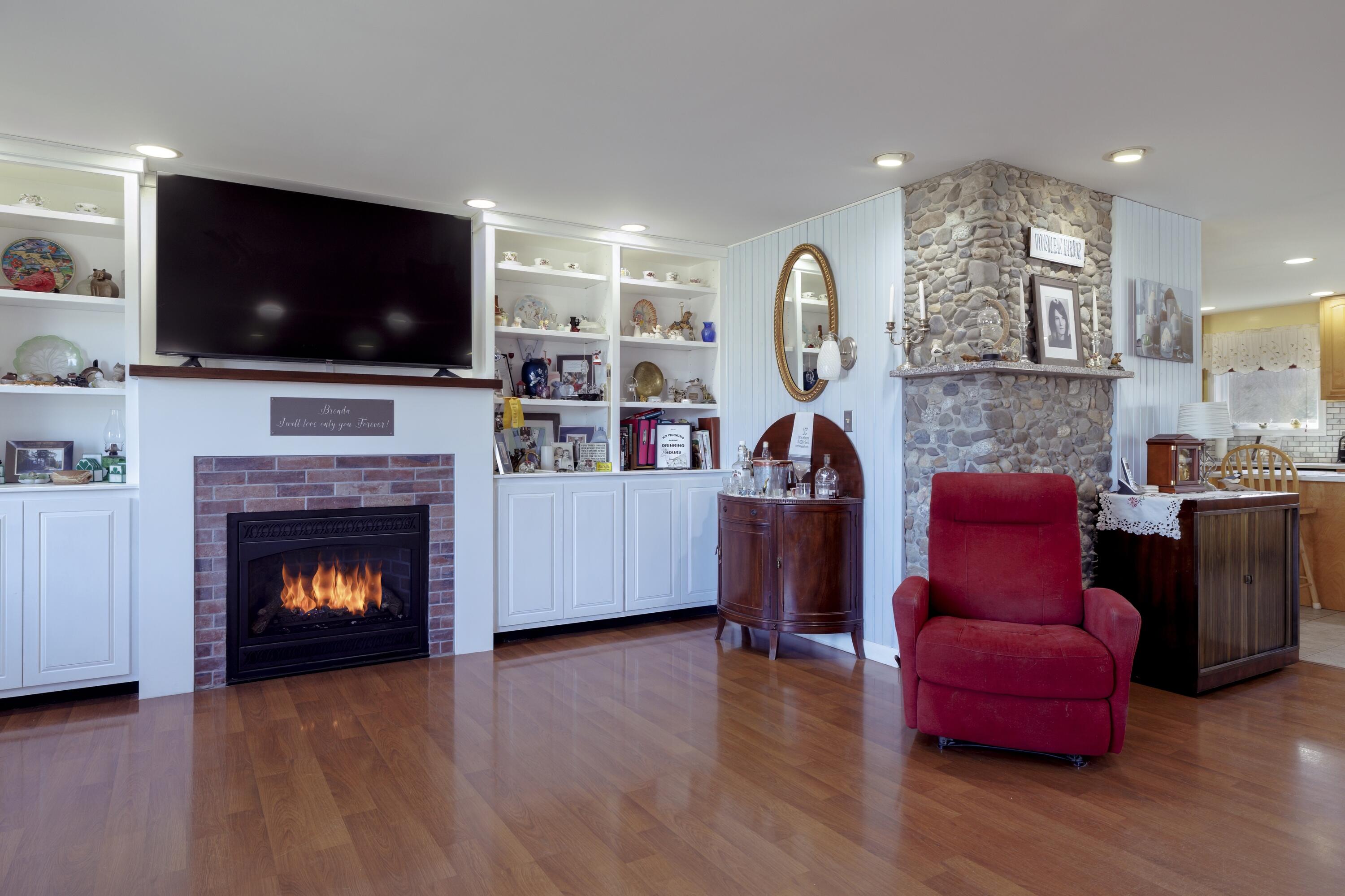 212 Jordan River Road