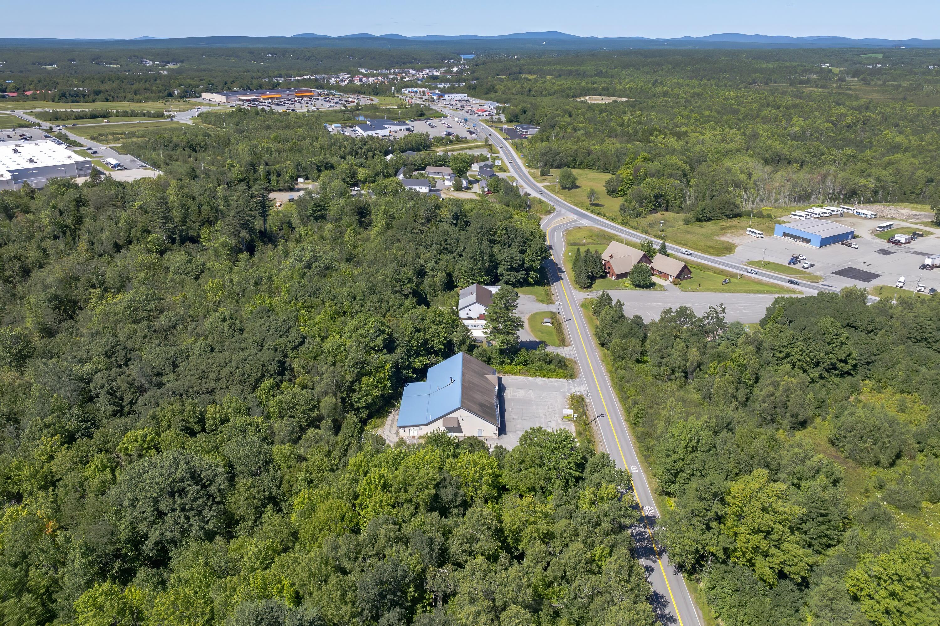 25 Douglas Highway