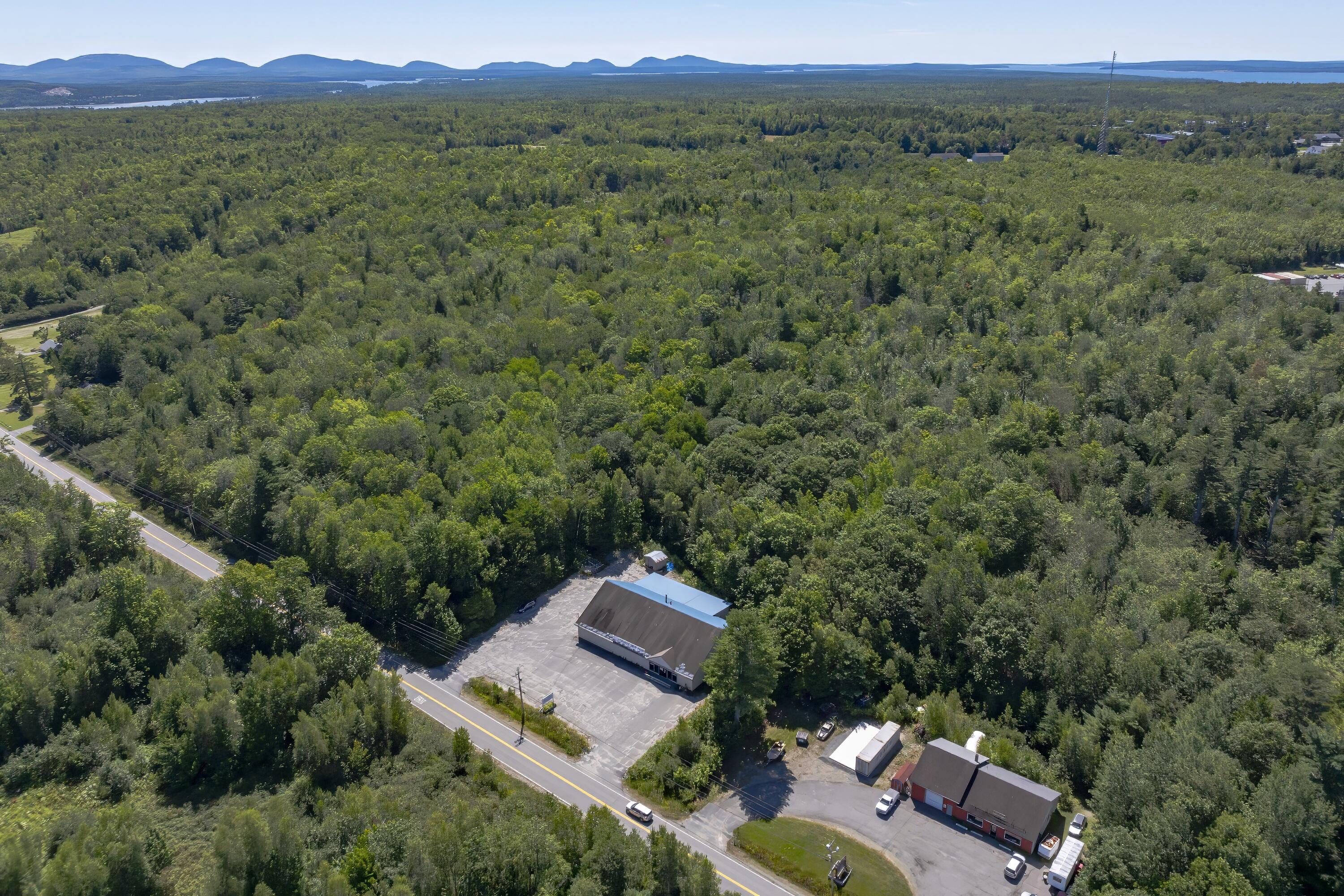 25 Douglas Highway